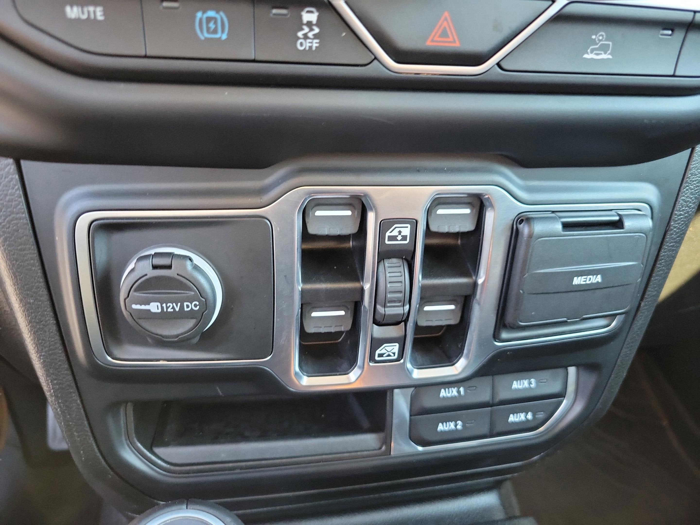 2023 Jeep Wrangler 4xe Sahara 4xe