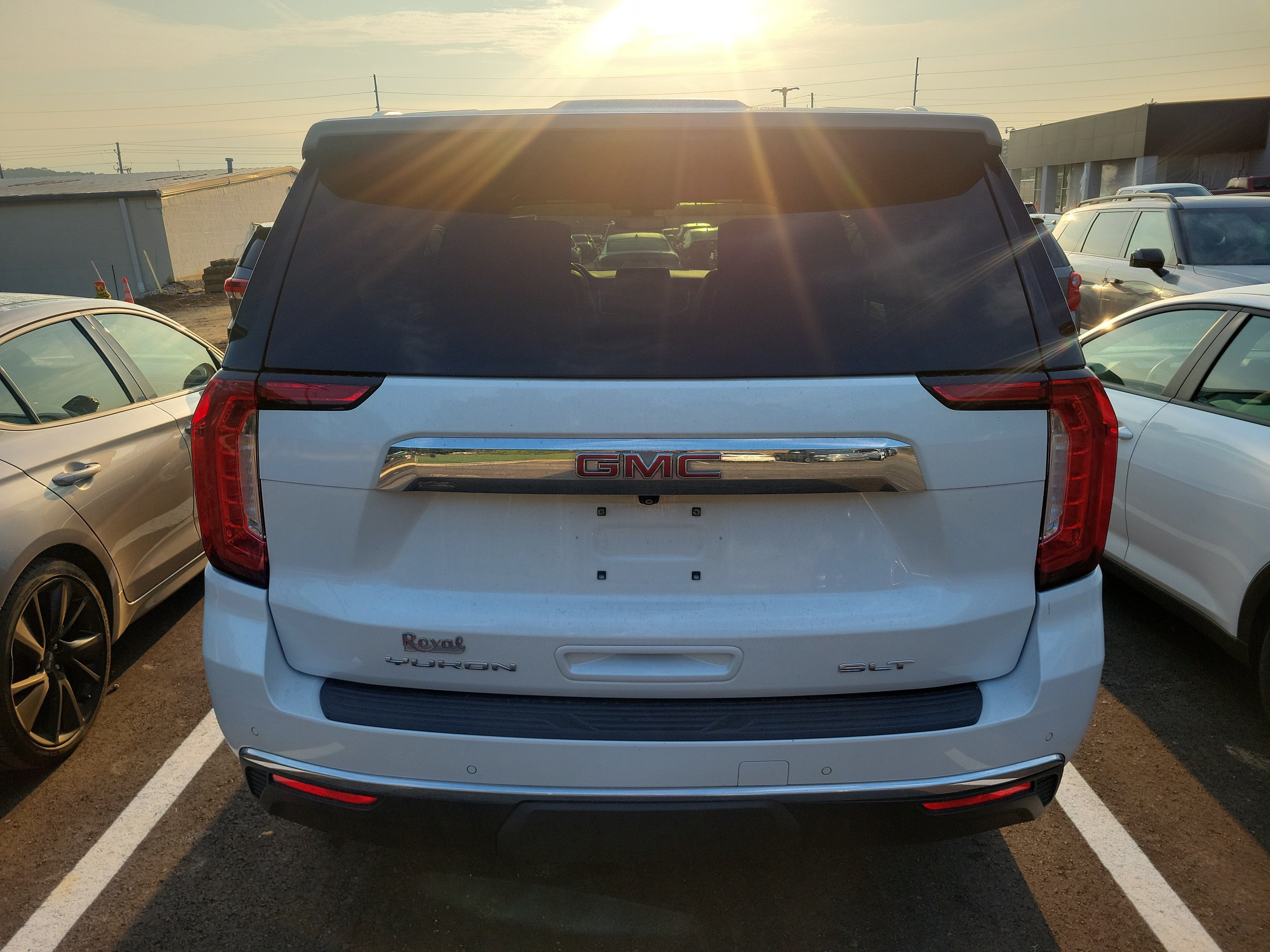 2021 GMC Yukon SLT