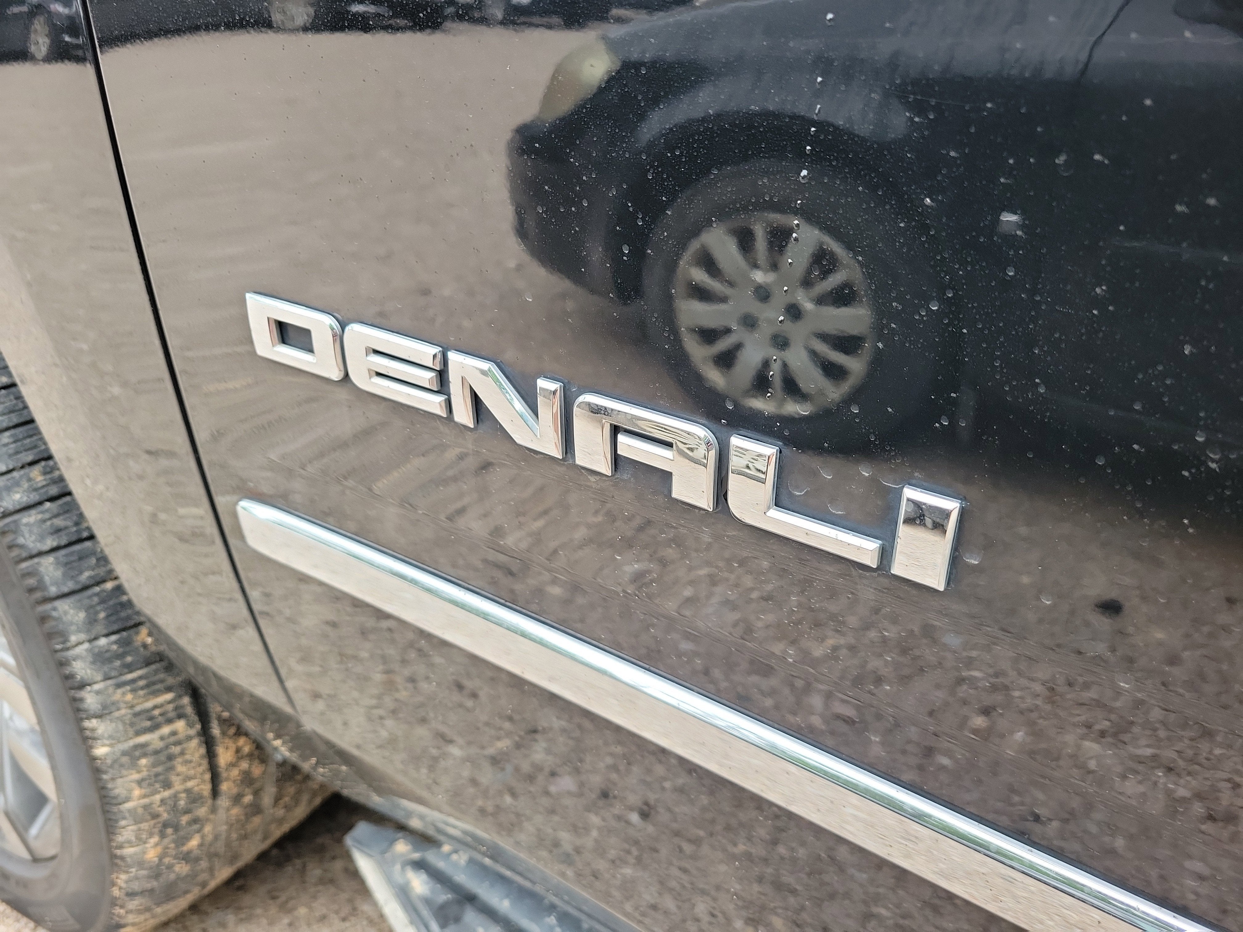 2020 GMC Yukon XL Denali