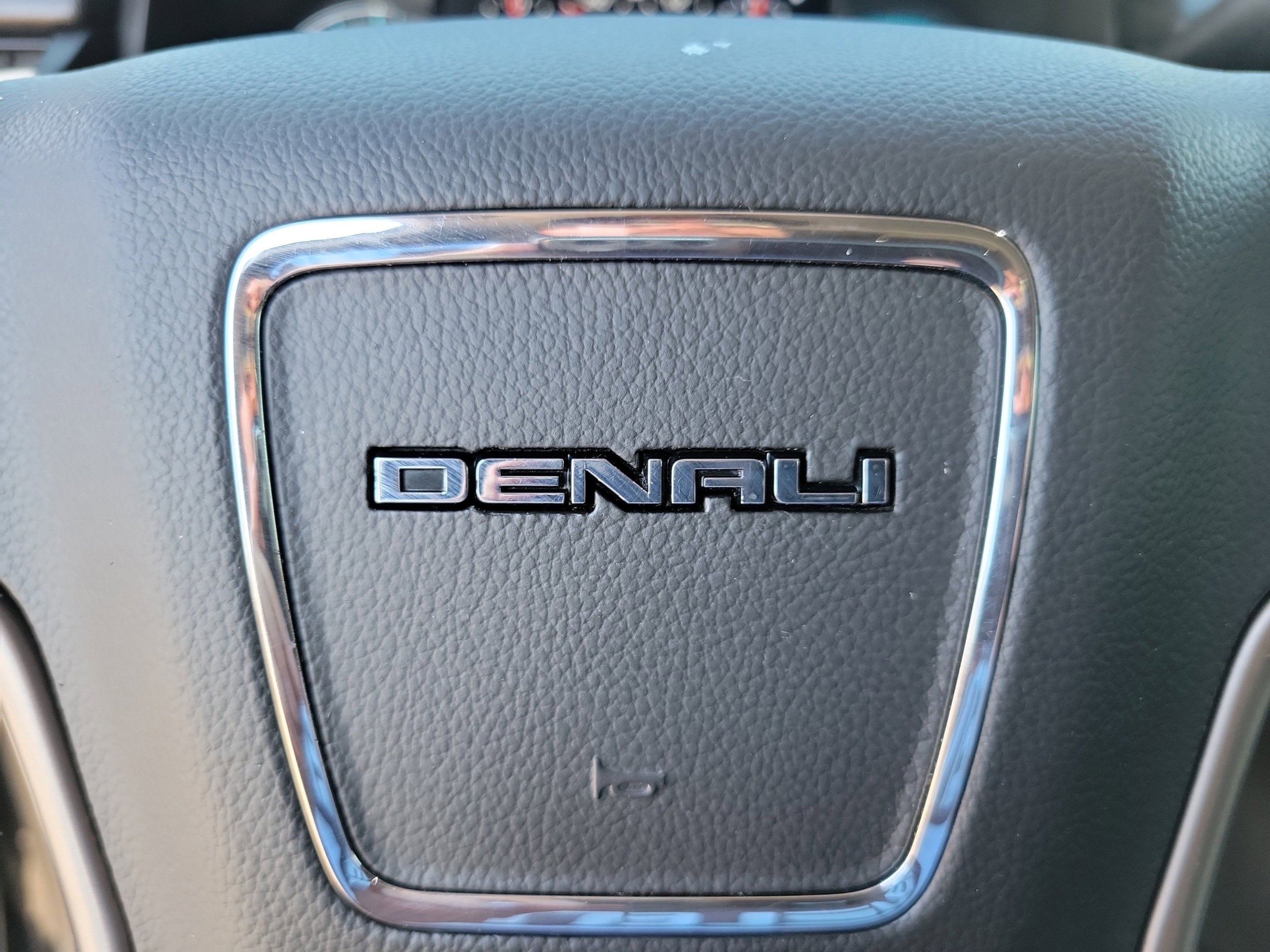 2020 GMC Yukon XL Denali