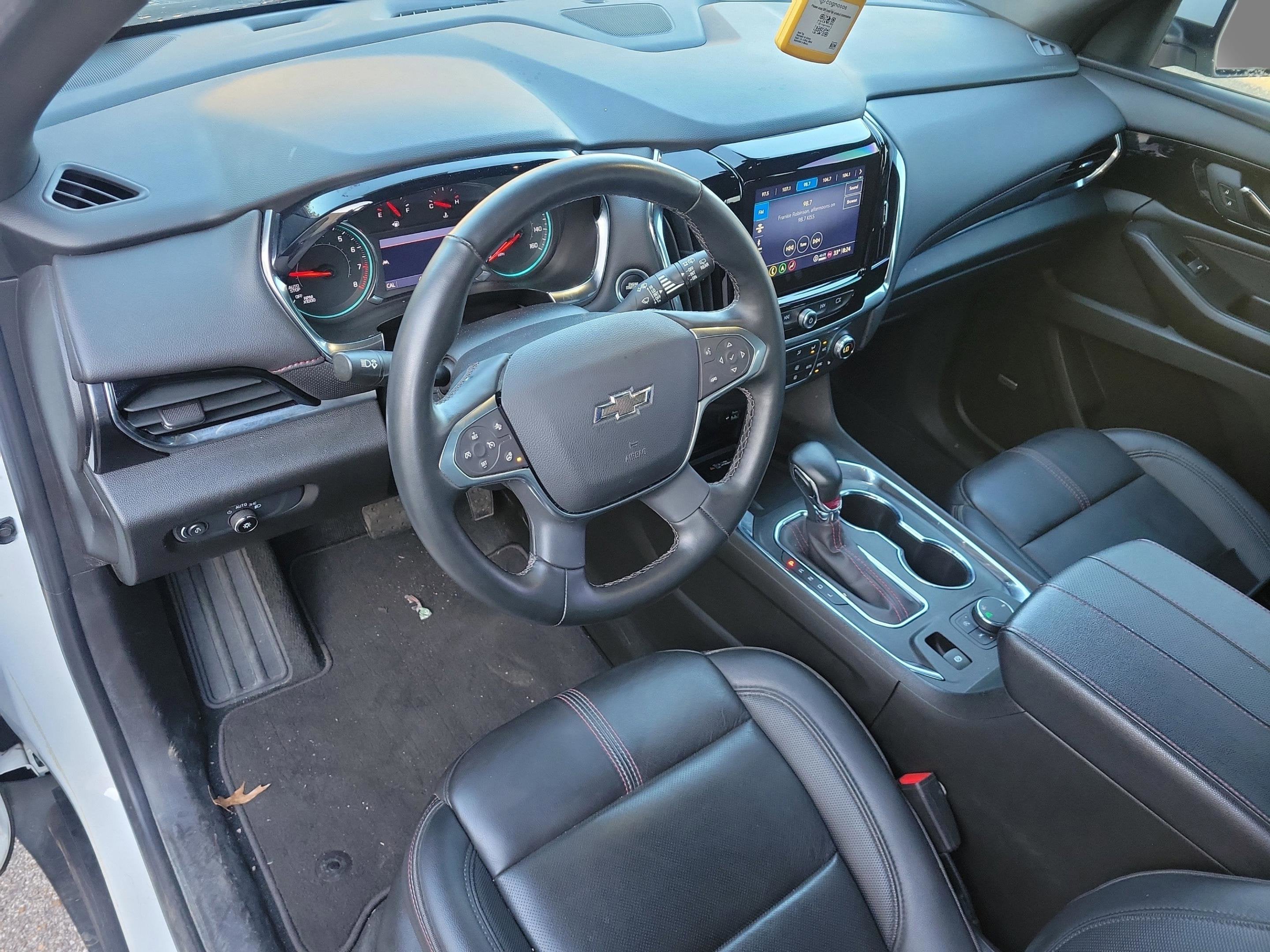 2023 Chevrolet Traverse RS