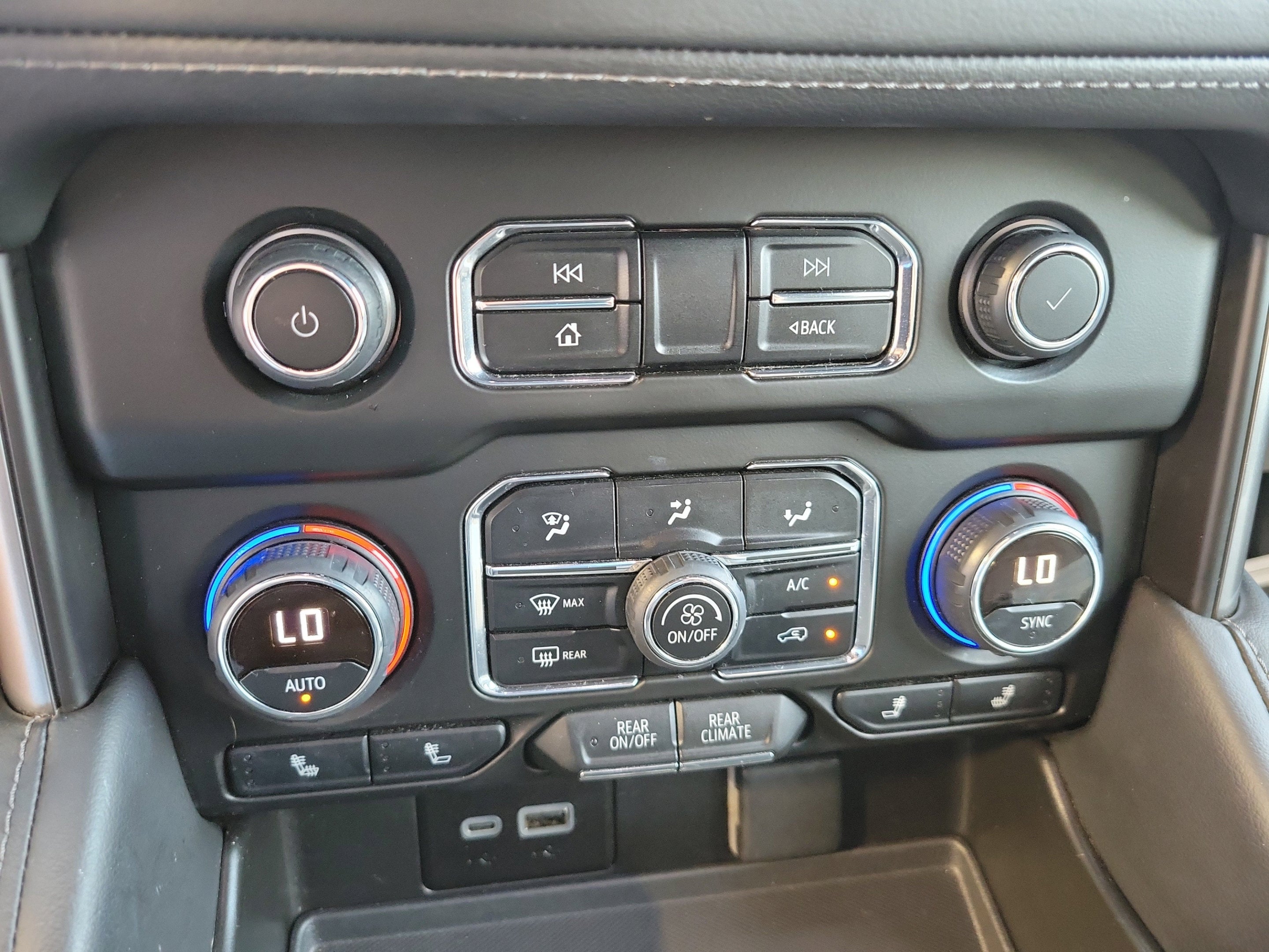 2024 Chevrolet Tahoe LT