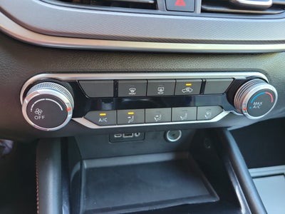 2025 Nissan Altima 2.5 SR