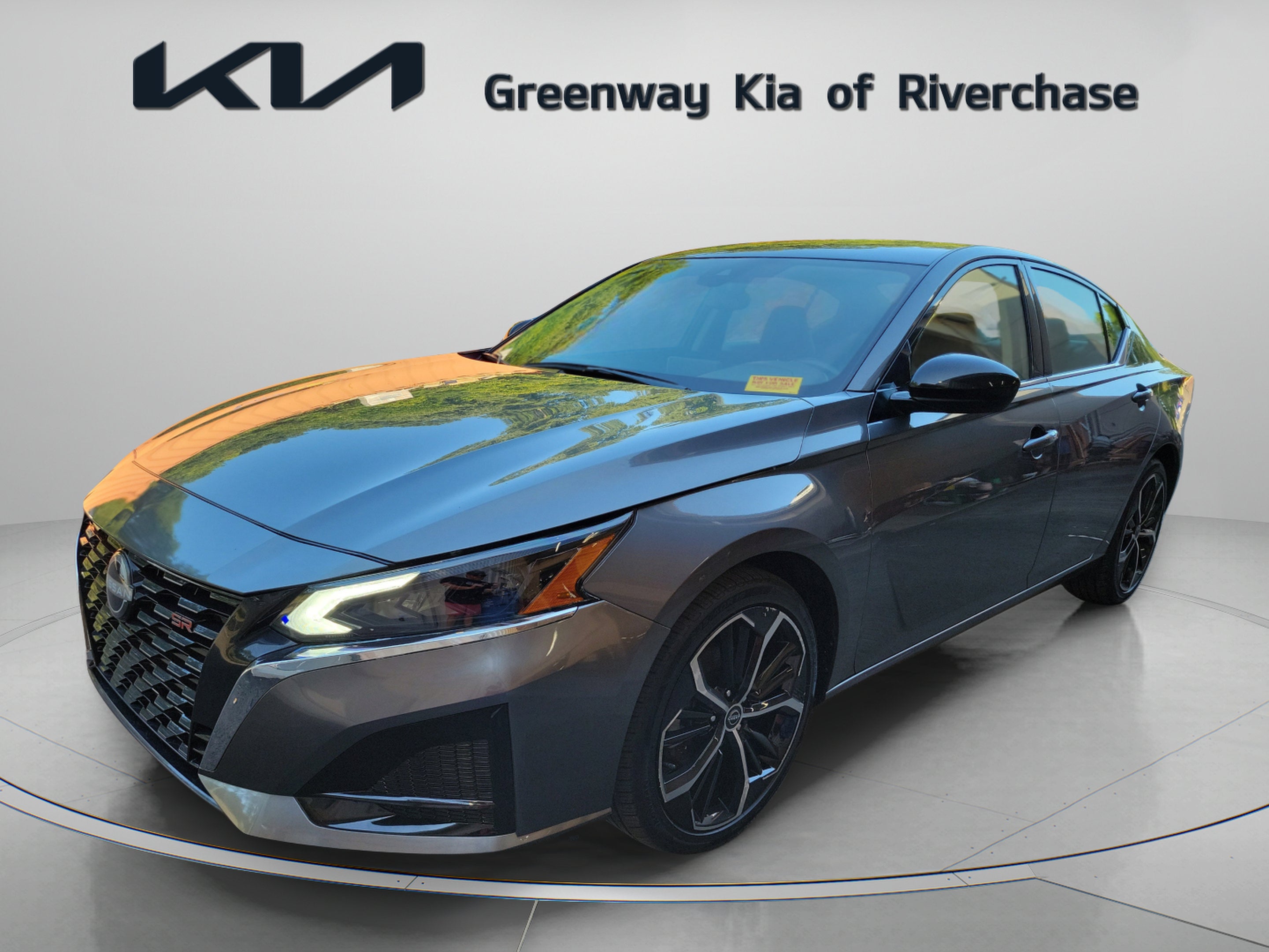 2025 Nissan Altima 2.5 SR