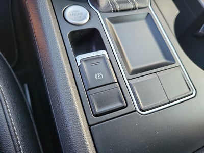2023 Volkswagen Atlas 2.0T SE