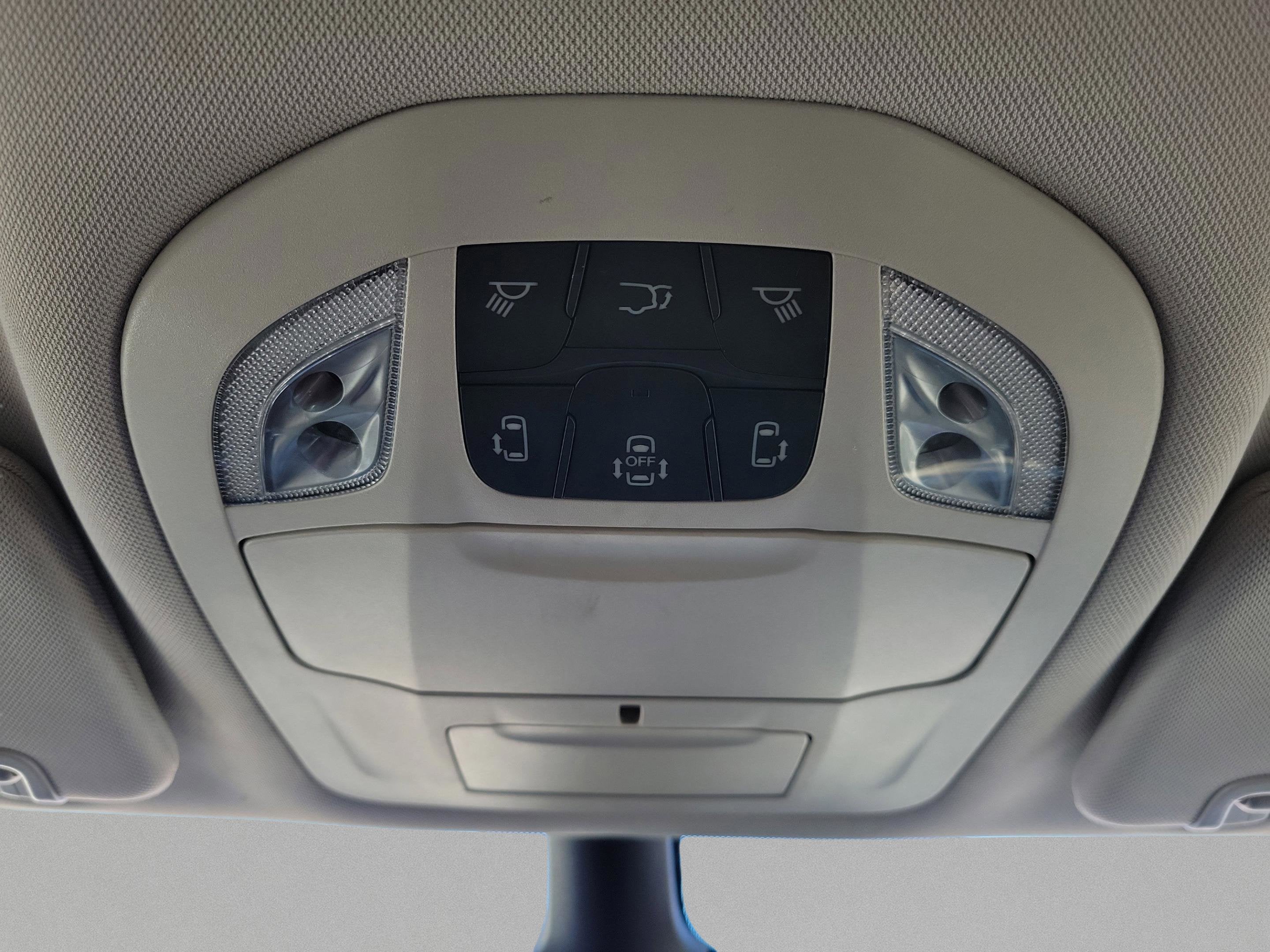 2024 Chrysler Pacifica Select