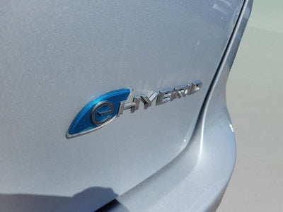 2024 Chrysler Pacifica Select