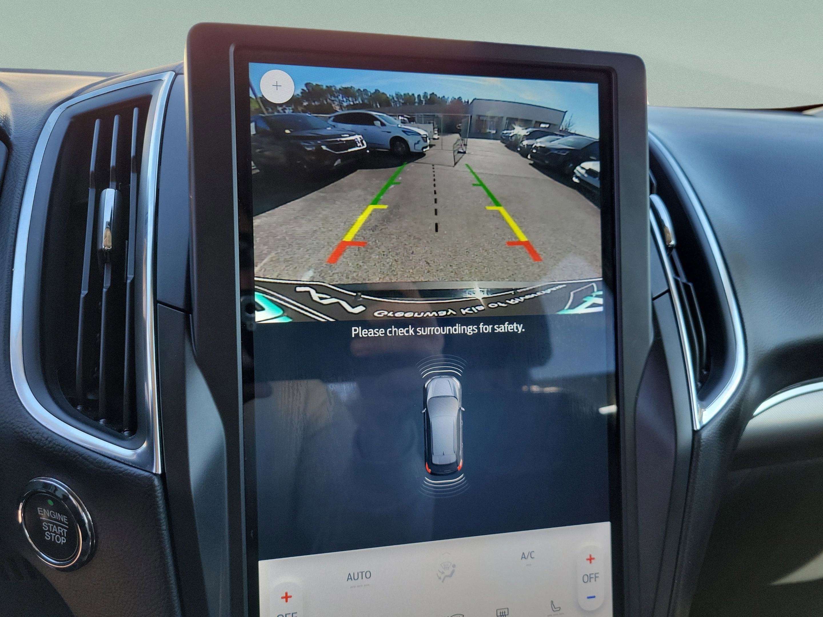 2024 Ford Edge Titanium