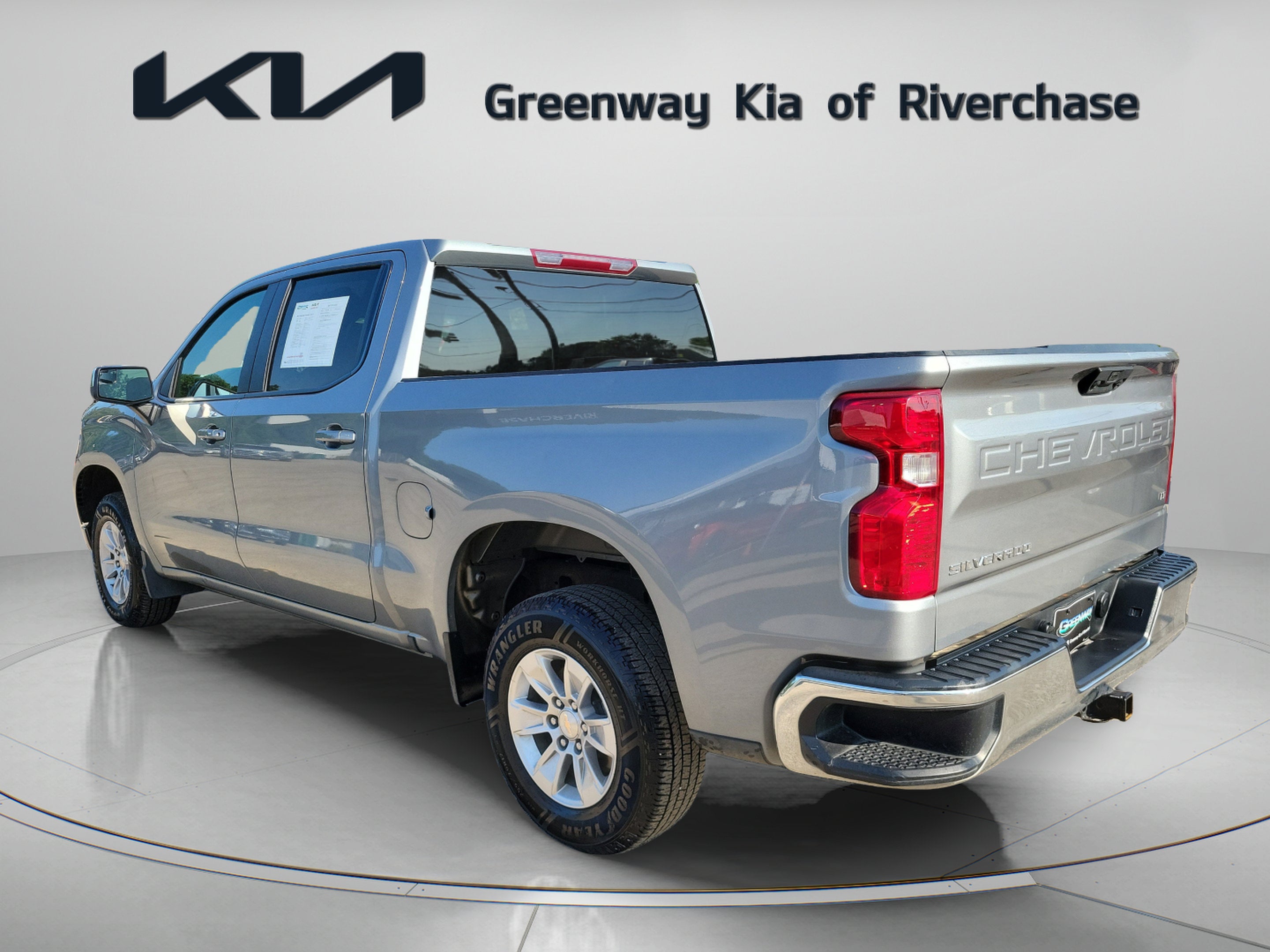 2025 Chevrolet Silverado 1500 LT