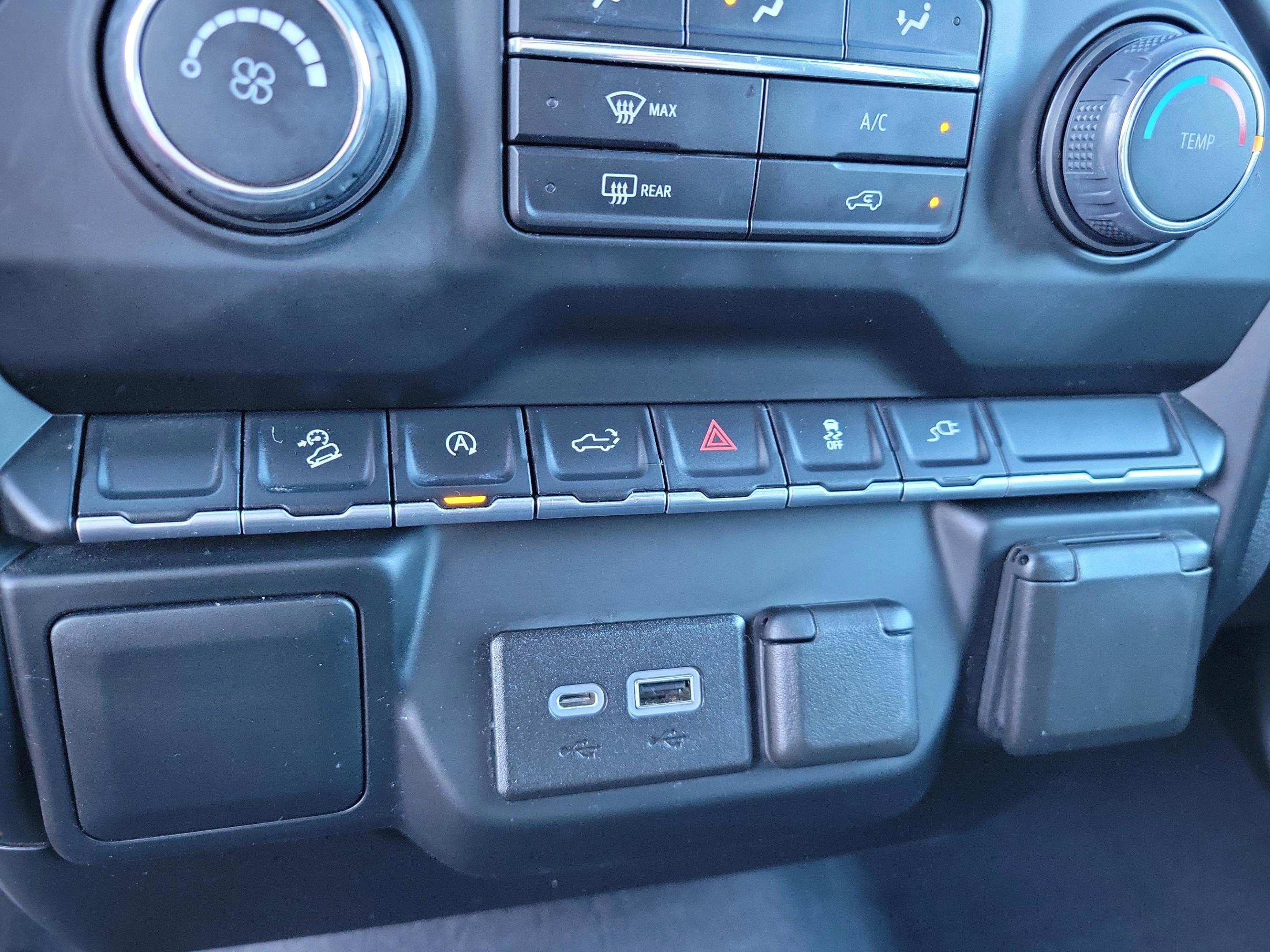 2022 Chevrolet Silverado 1500 LTD Custom Trail Boss