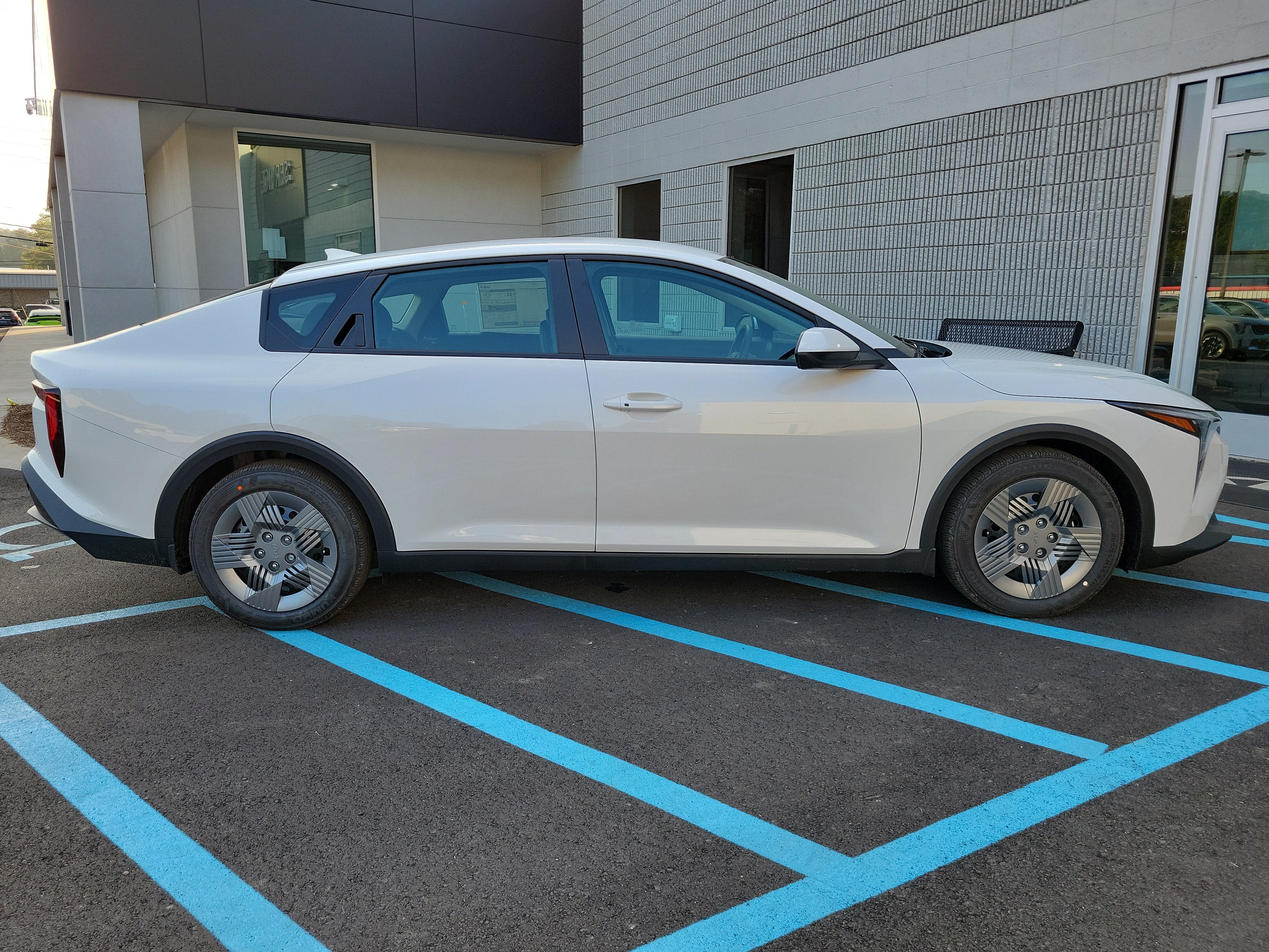 2026 Kia K4 LX