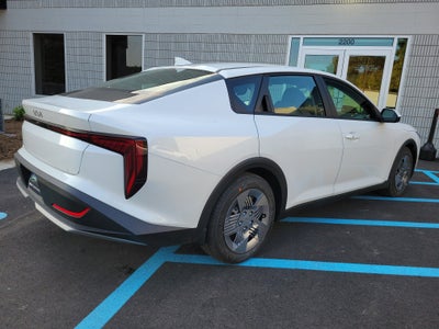 2026 Kia K4 LX
