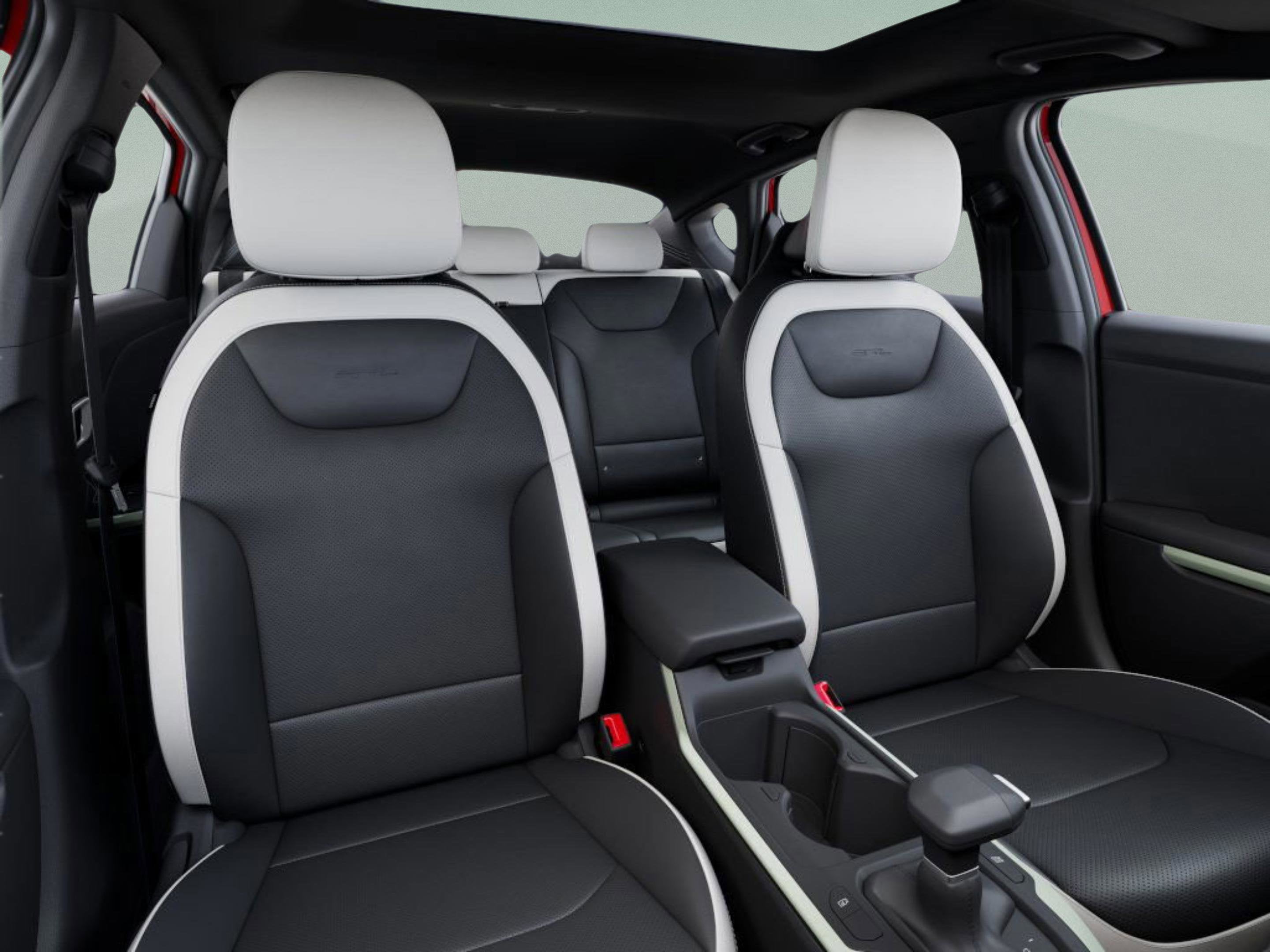 2025 Kia K4 GT-Line Turbo