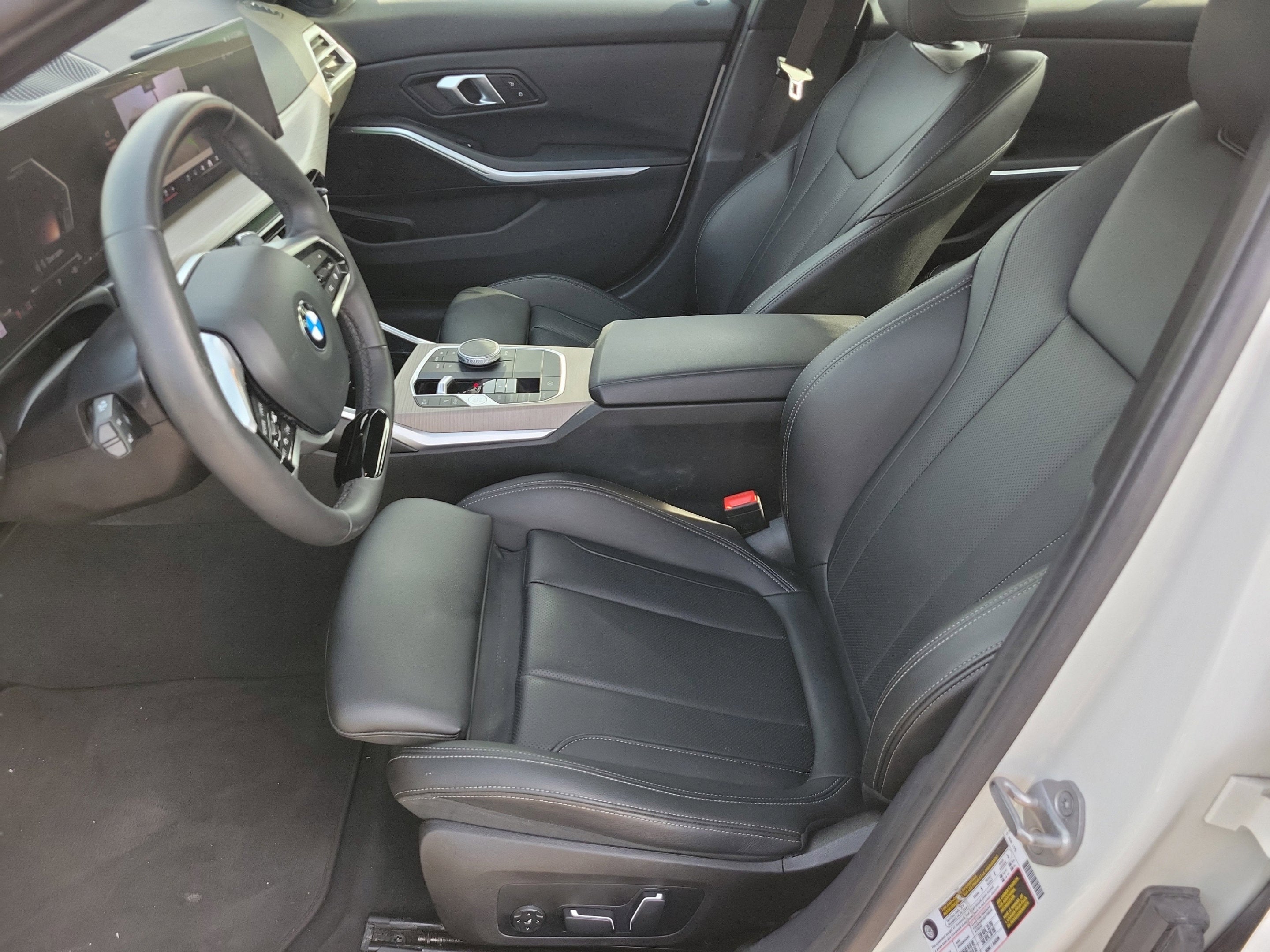 2025 BMW 3 Series 330i