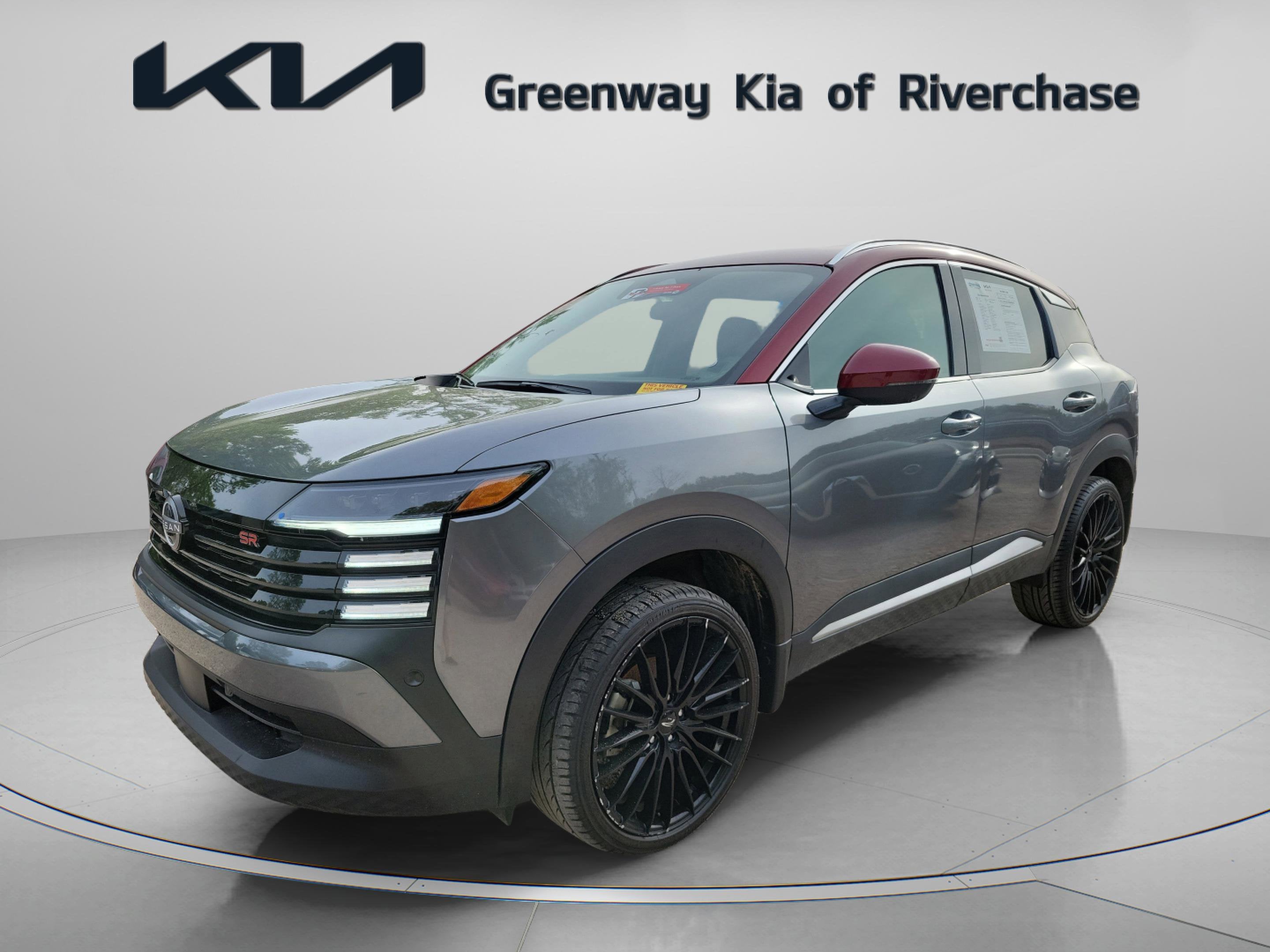 2025 Nissan Kicks SR