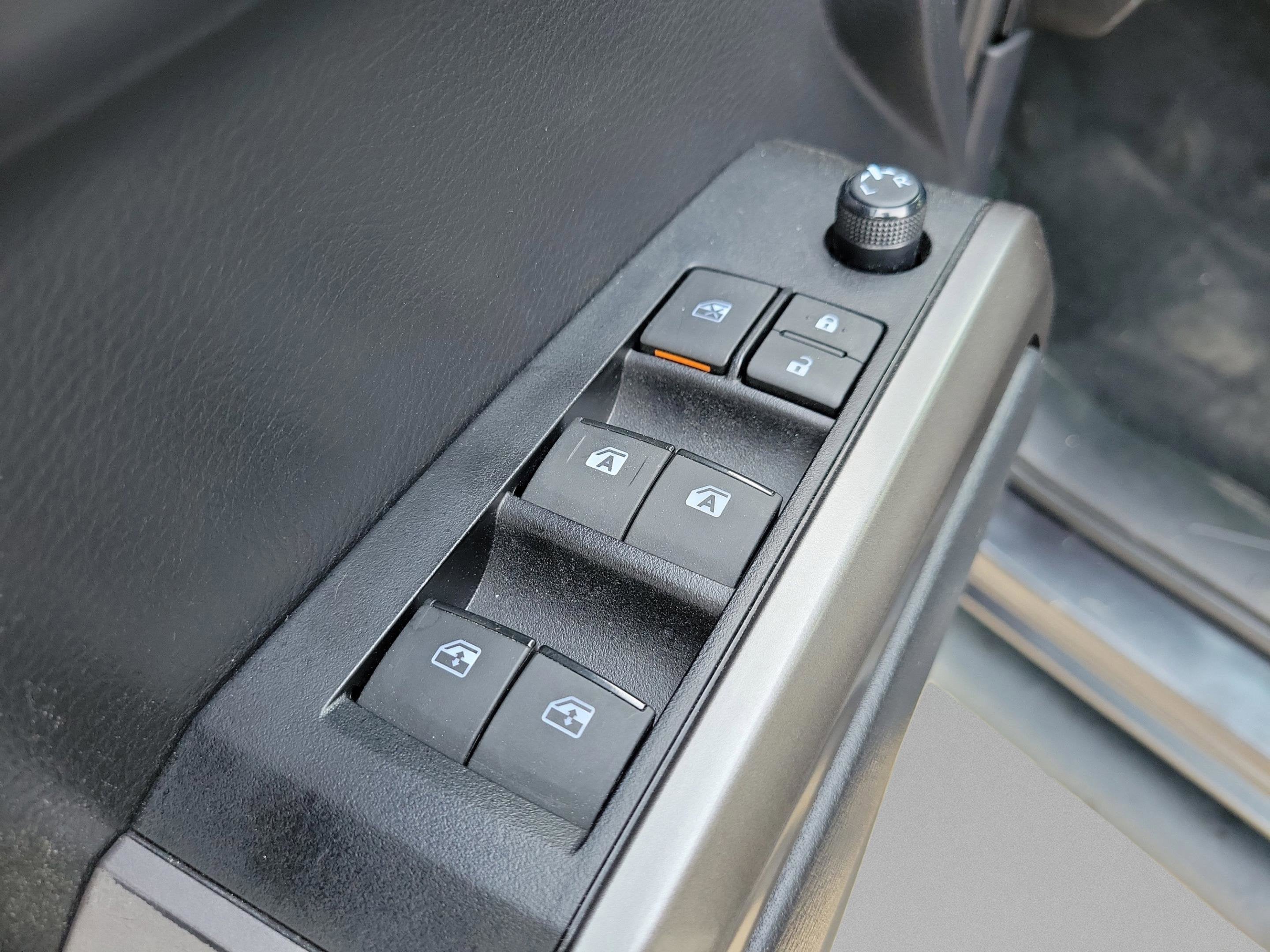 2023 Toyota Tacoma 4WD SR5