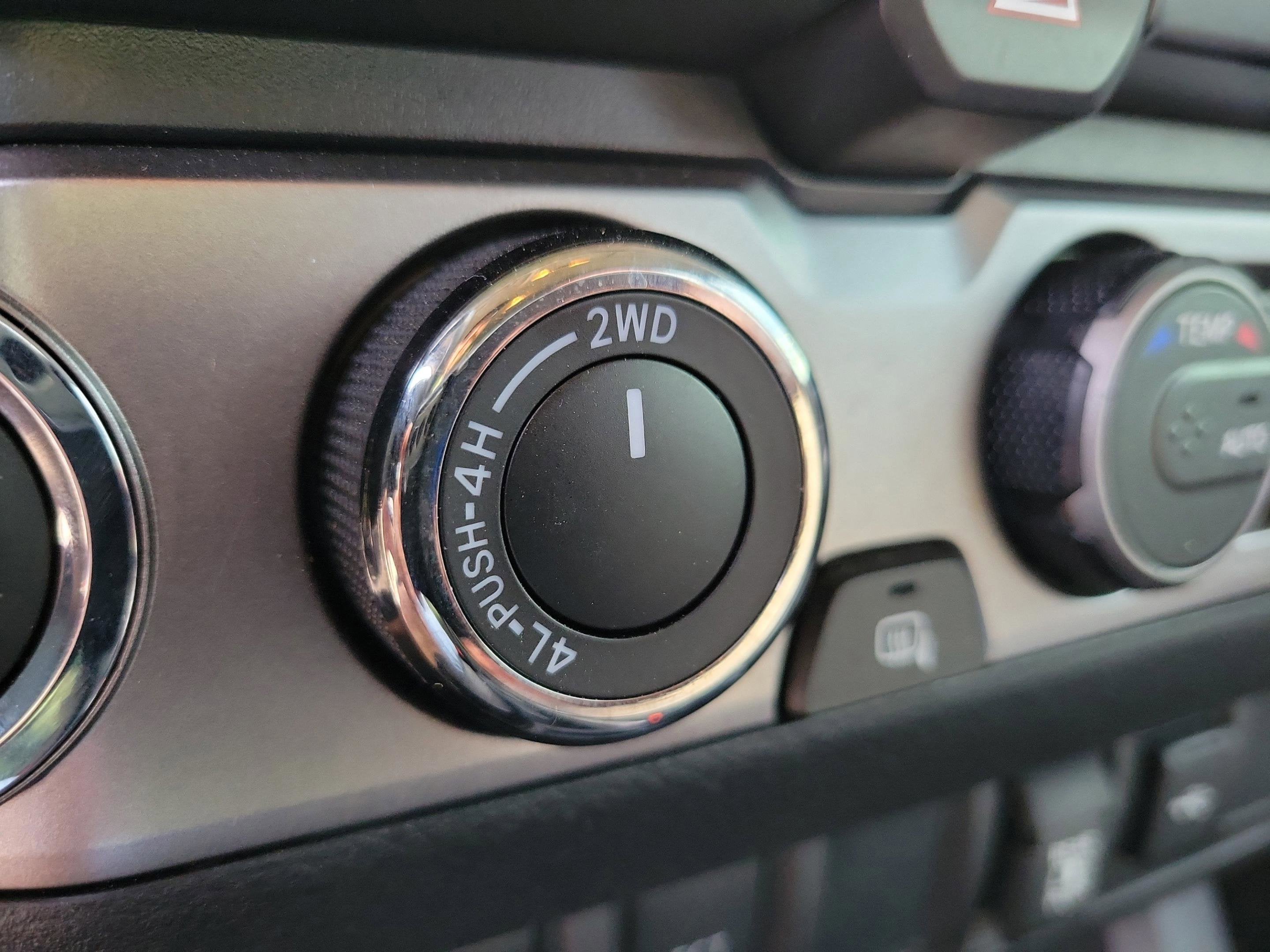 2023 Toyota Tacoma 4WD SR5