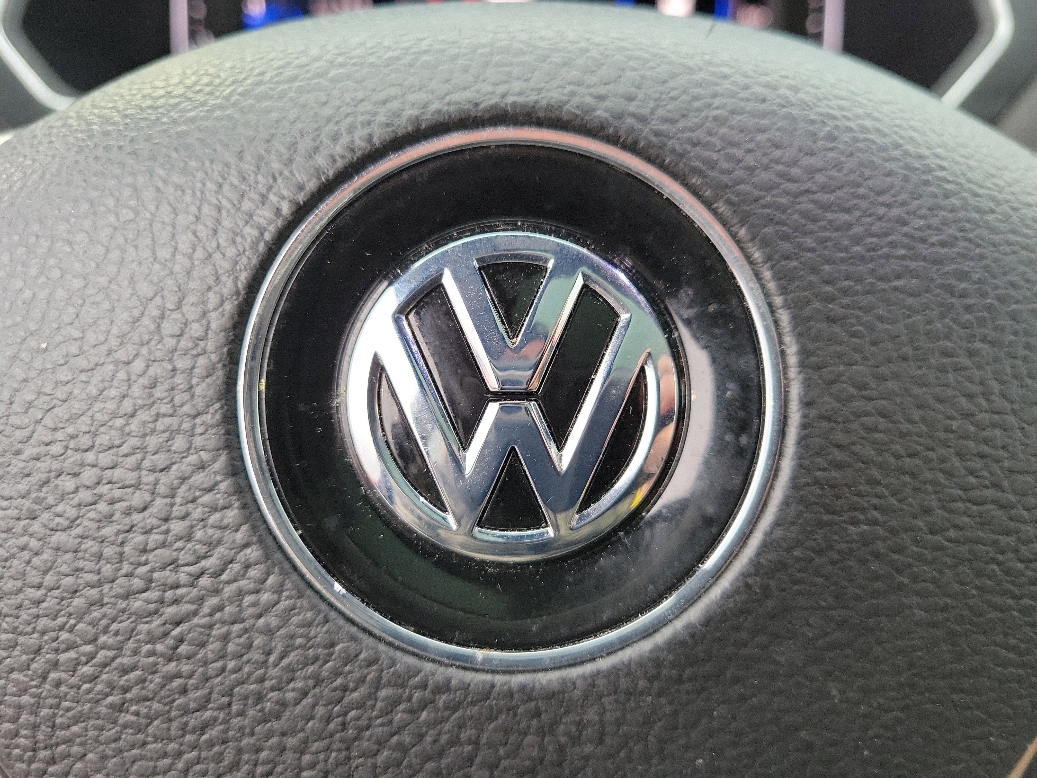 2020 Volkswagen Tiguan 2.0T SEL Premium R-Line