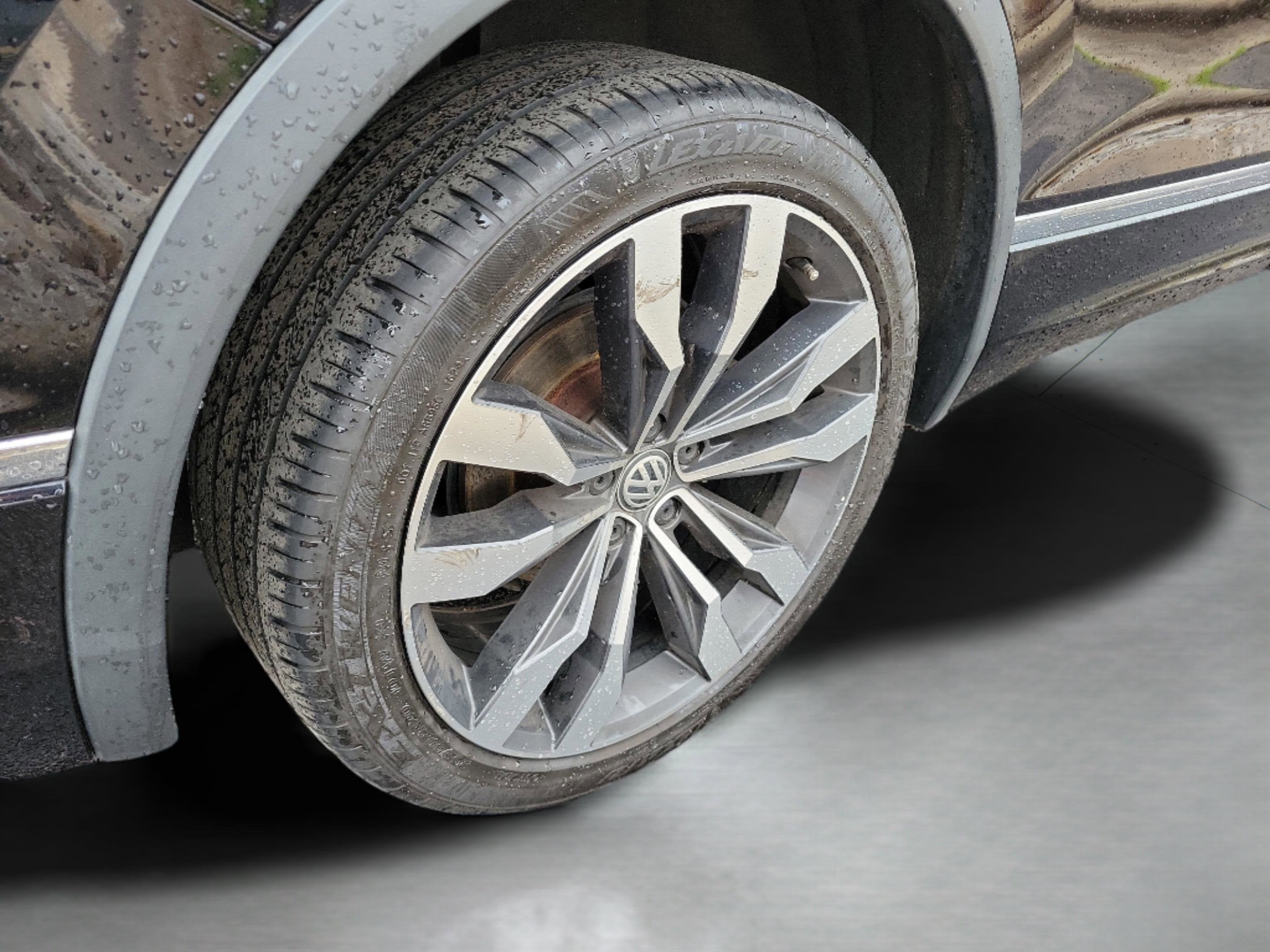 2020 Volkswagen Tiguan 2.0T SEL Premium R-Line