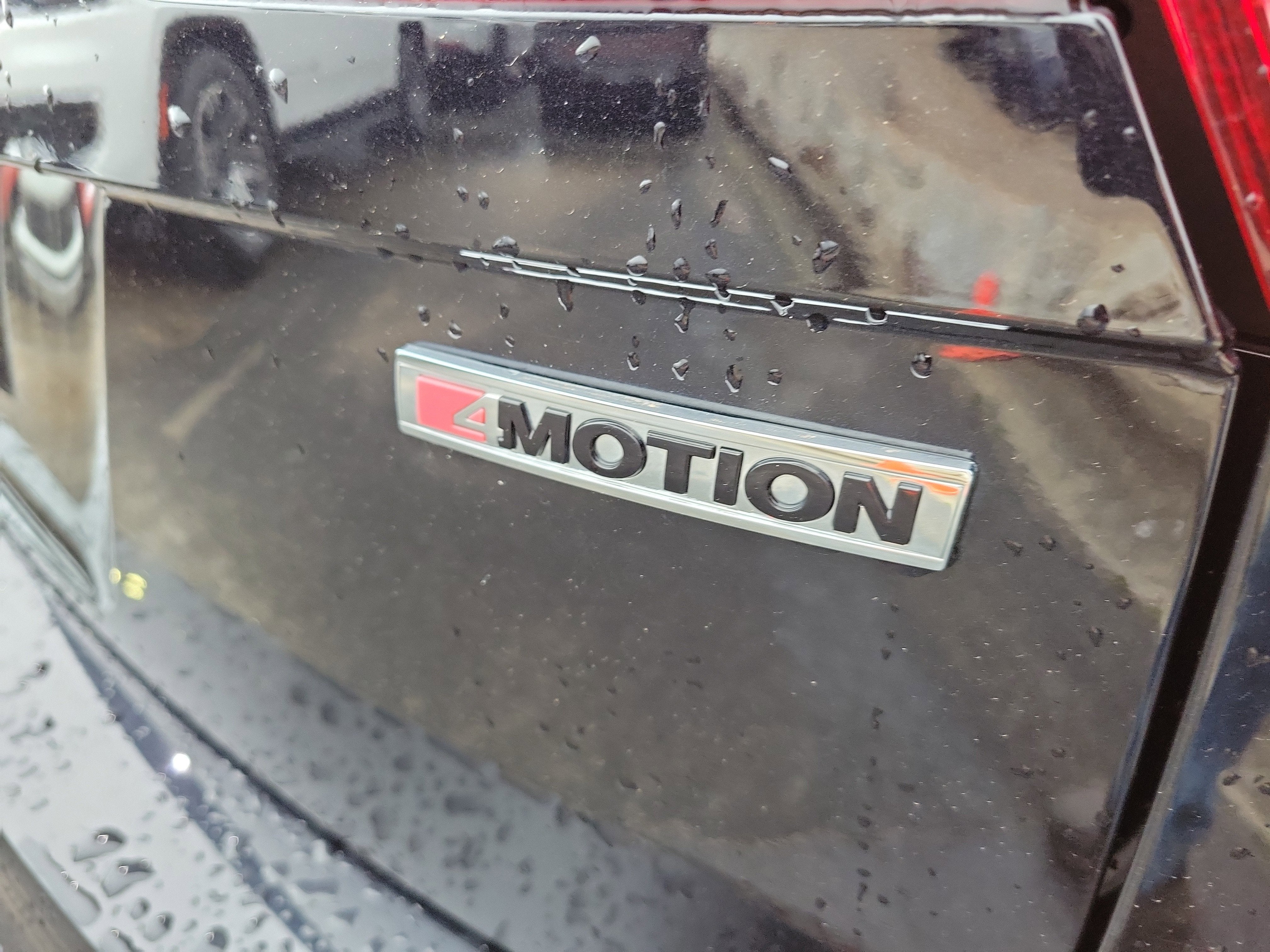 2020 Volkswagen Tiguan 2.0T SEL Premium R-Line