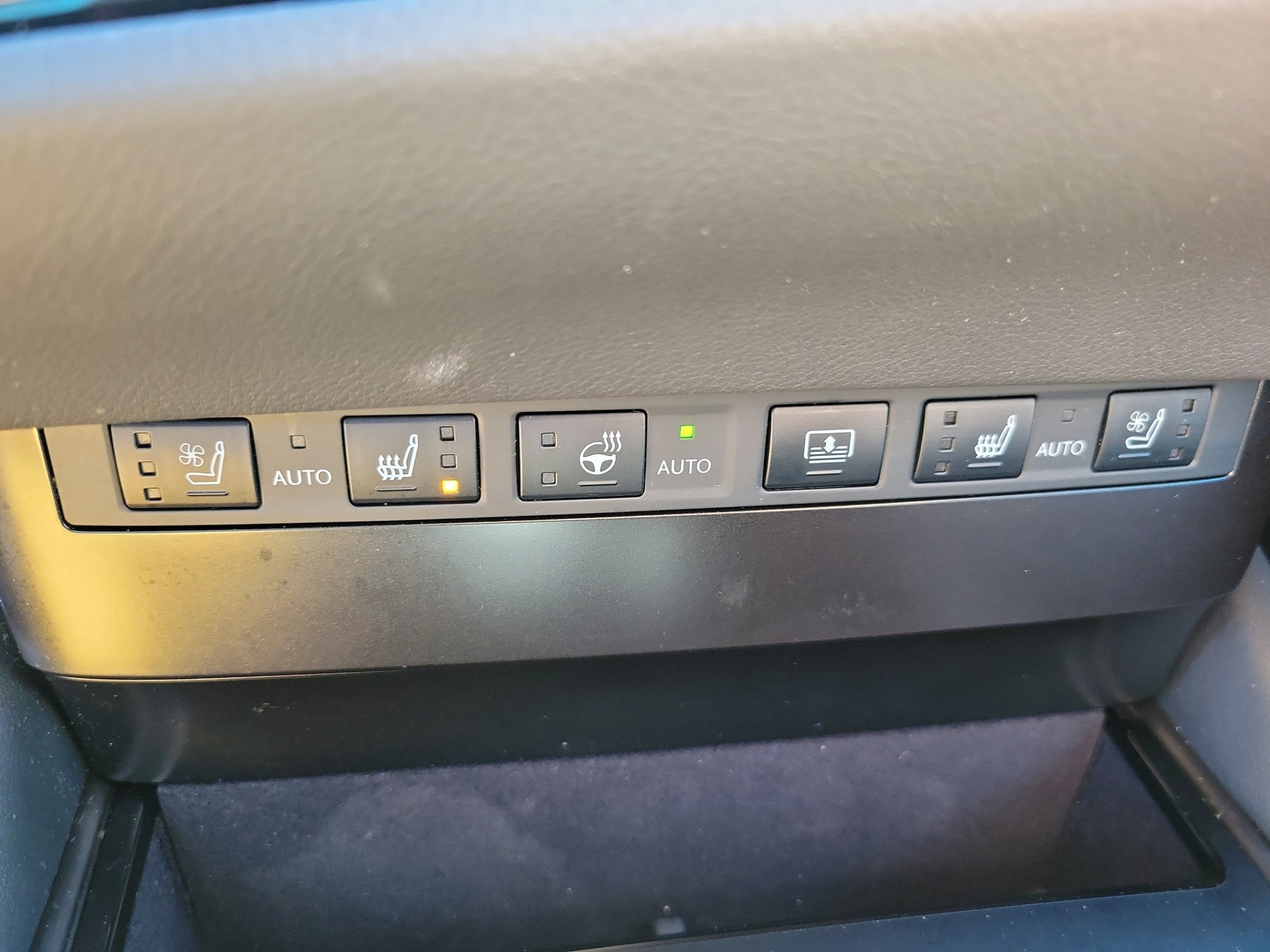 2024 Lexus ES 350 Ultra Luxury