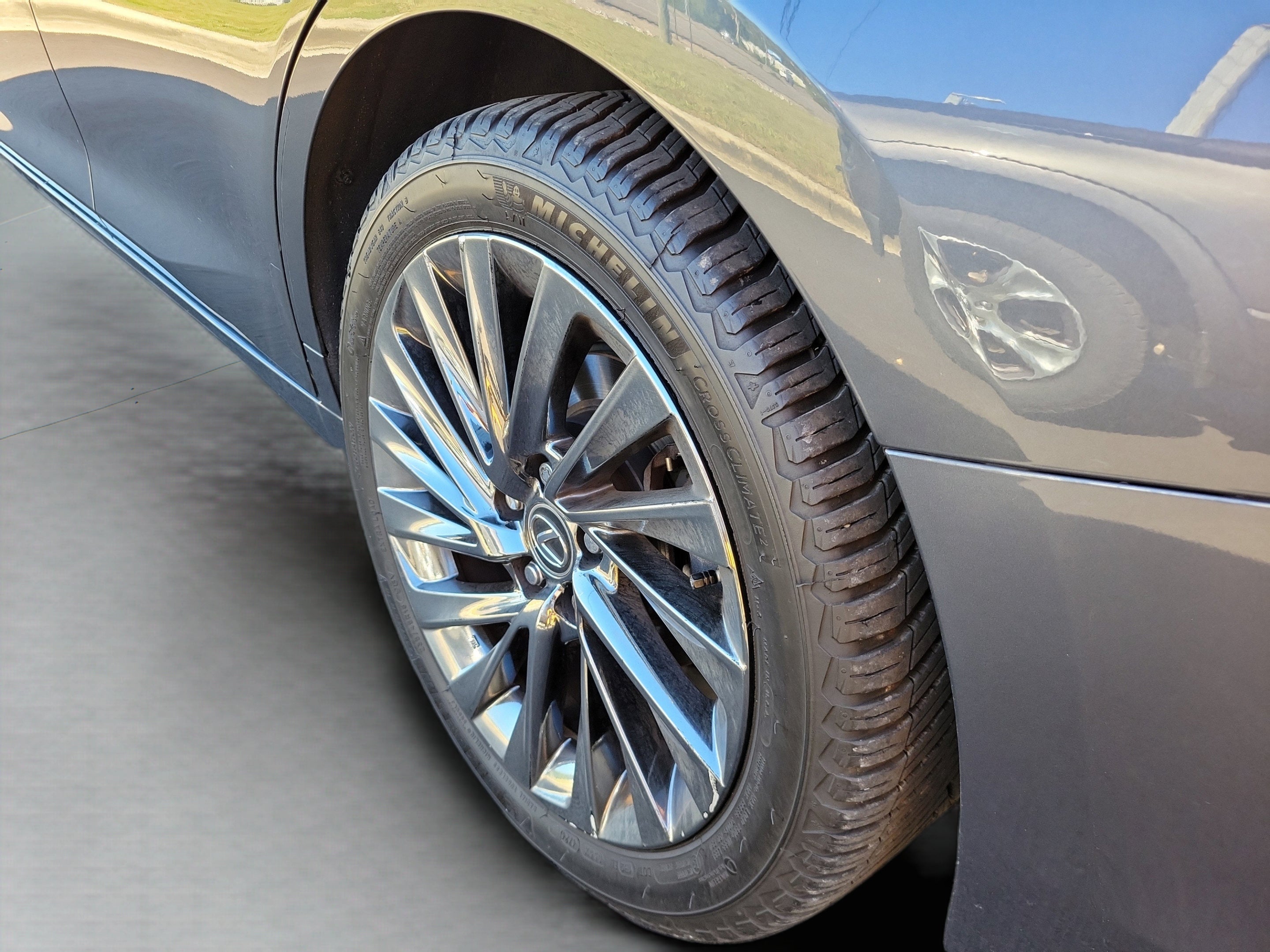 2024 Lexus ES 350 Ultra Luxury