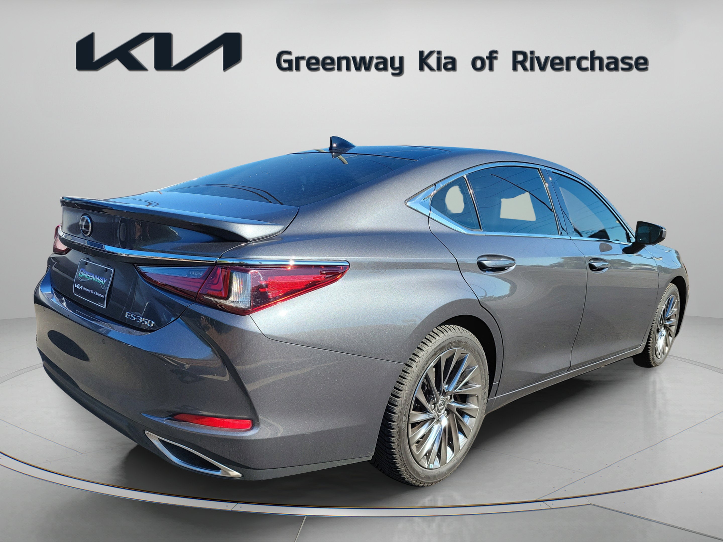 2024 Lexus ES 350 Ultra Luxury