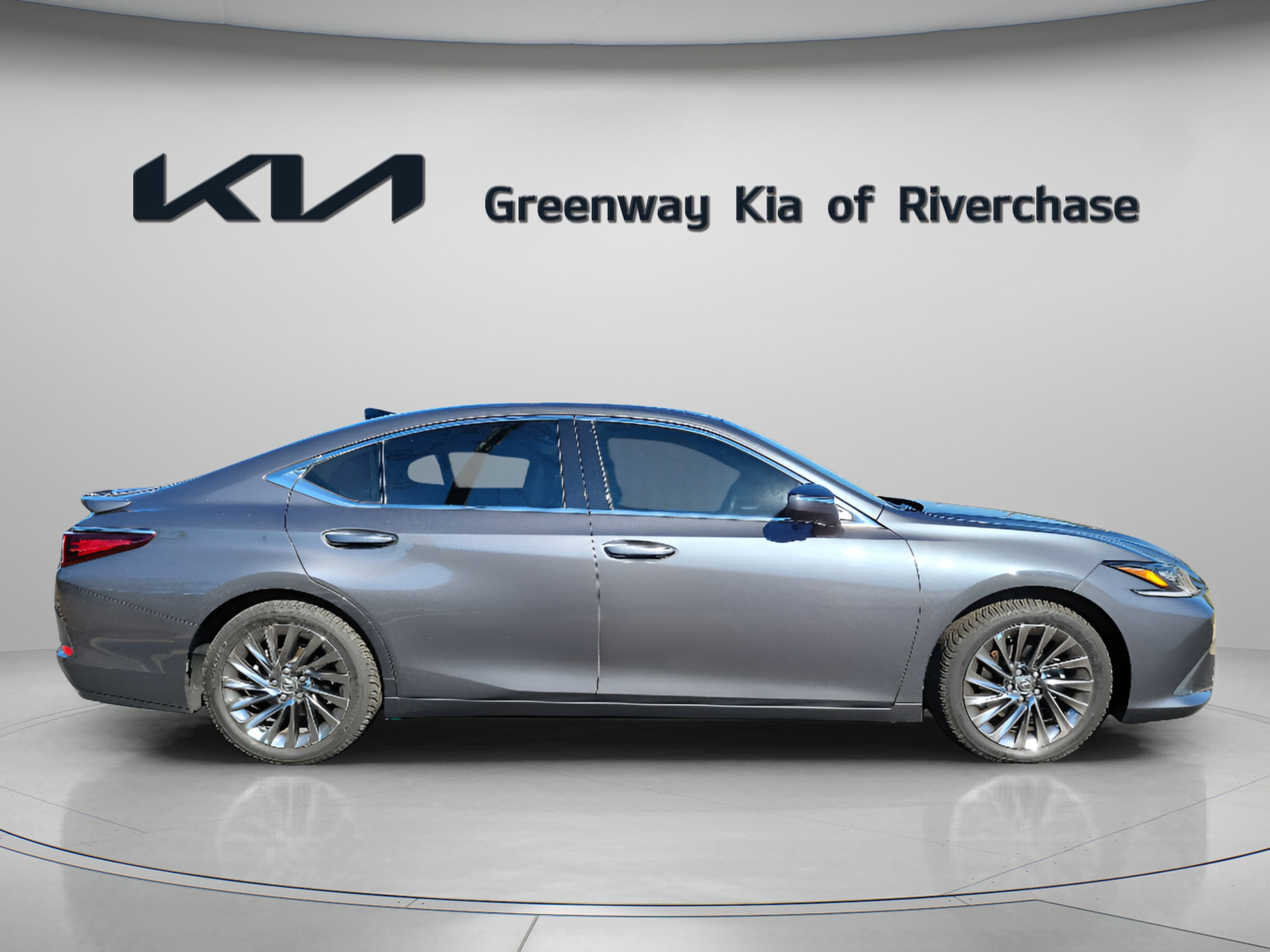 2024 Lexus ES 350 Ultra Luxury