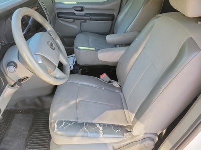 2016 Nissan NVP S