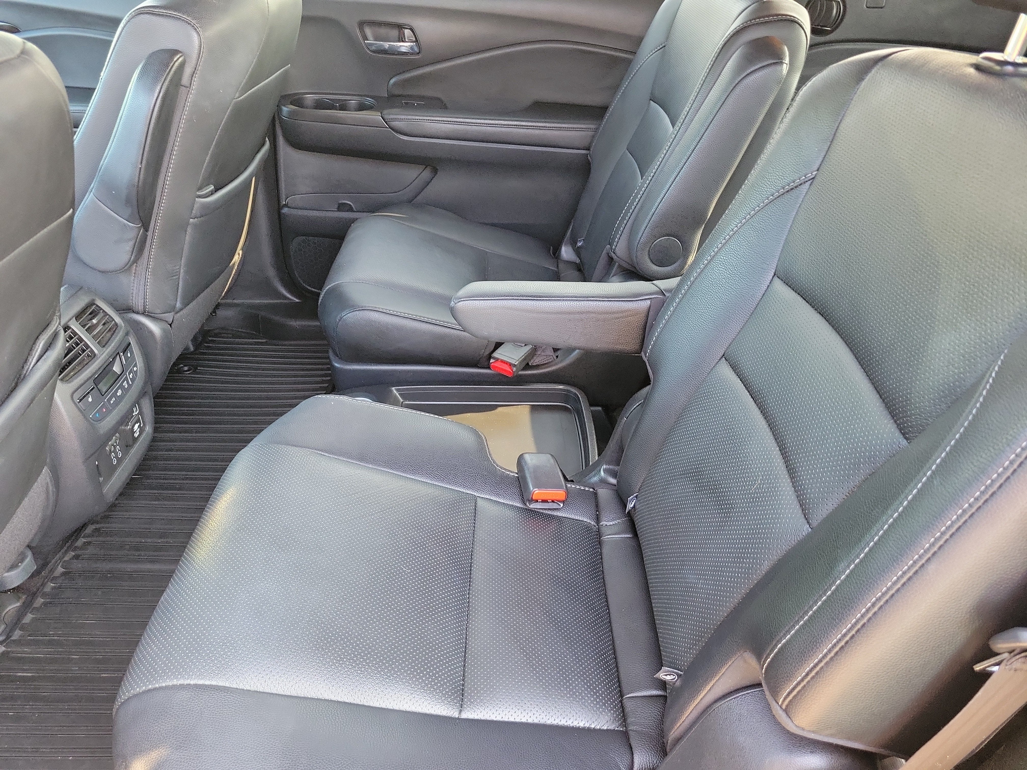 2020 Honda Pilot Elite