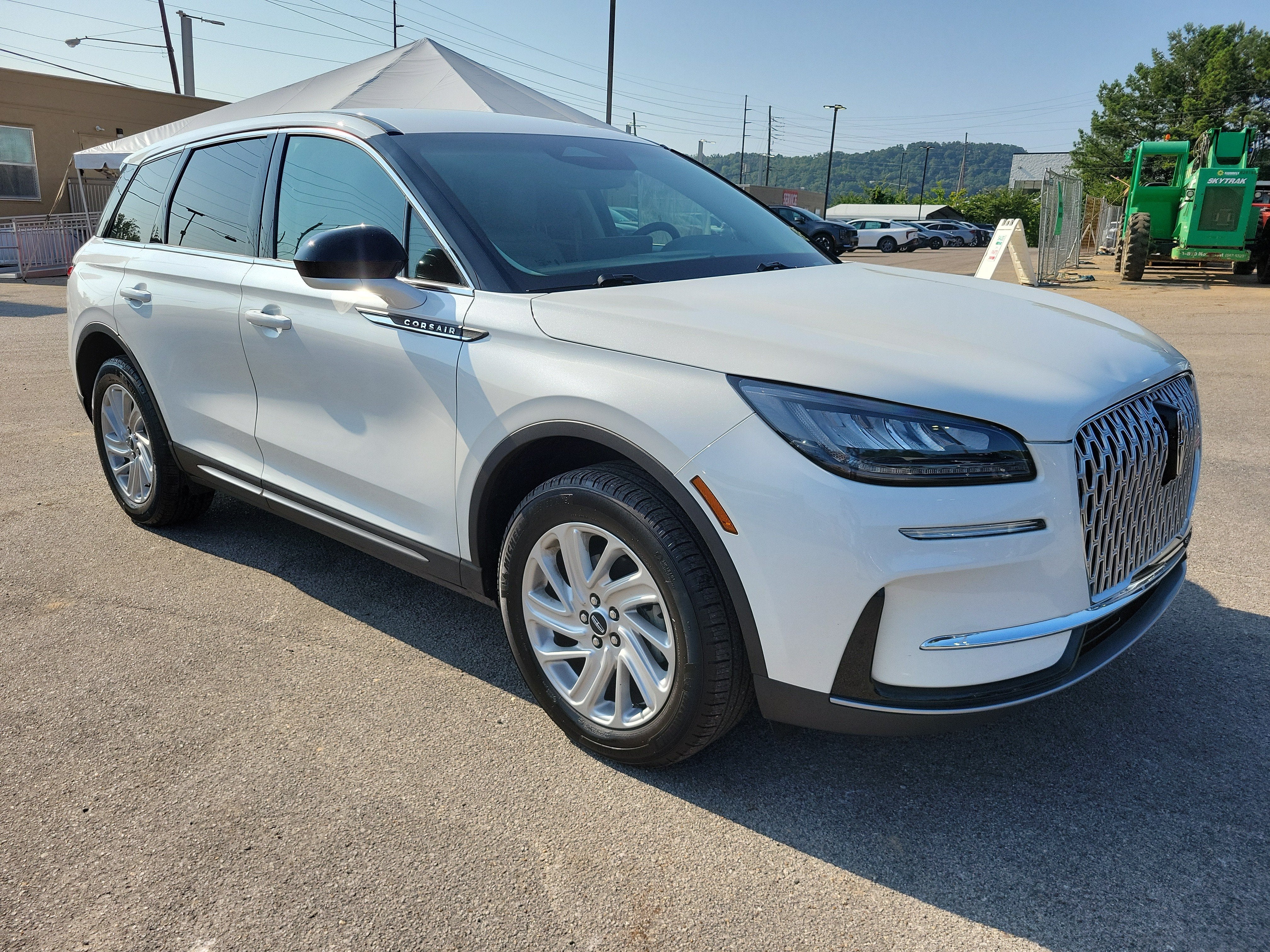 2023 Lincoln Corsair Standard