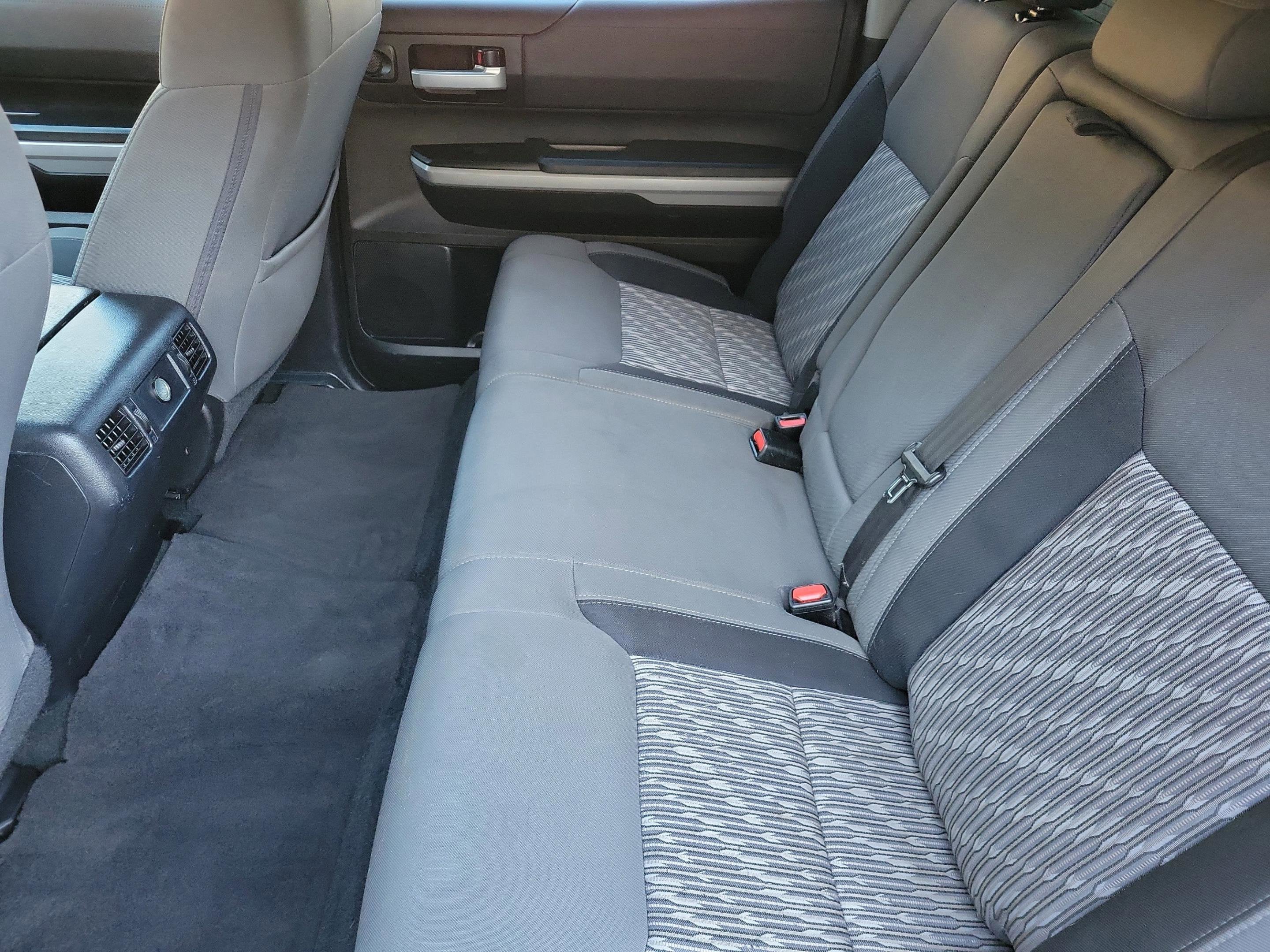 2020 Toyota Tundra 4WD SR5