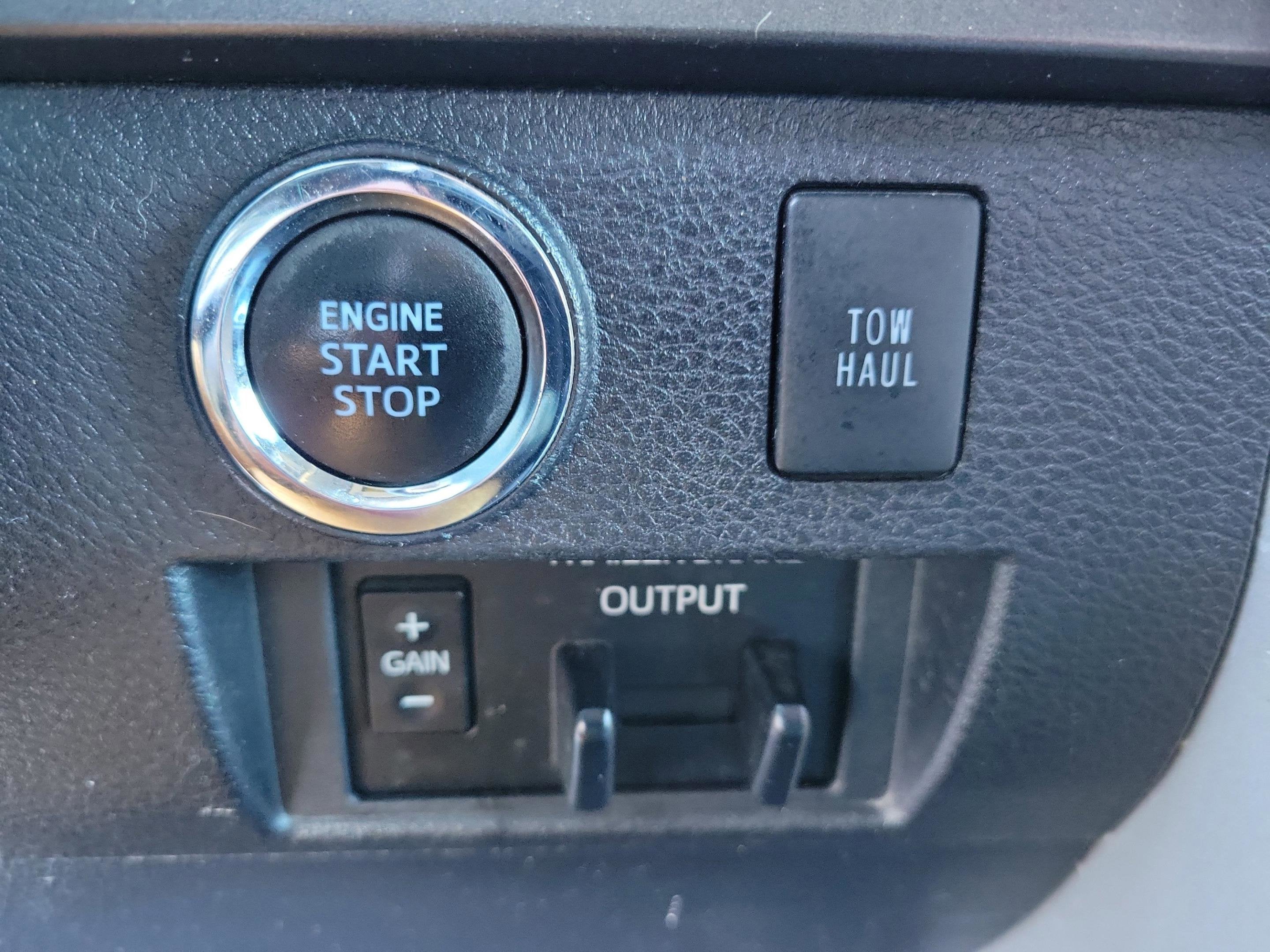 2020 Toyota Tundra 4WD SR5