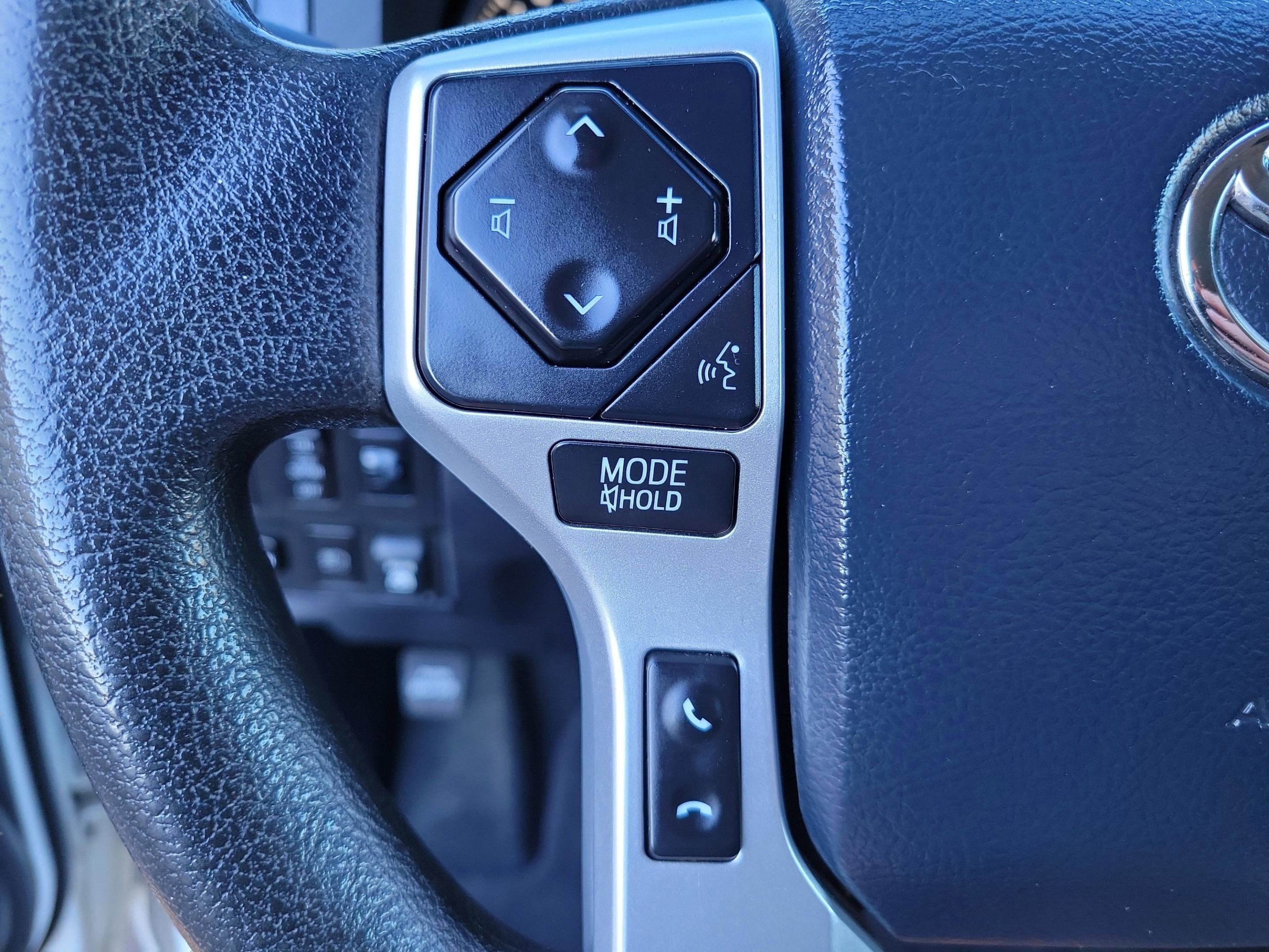 2020 Toyota Tundra 4WD SR5