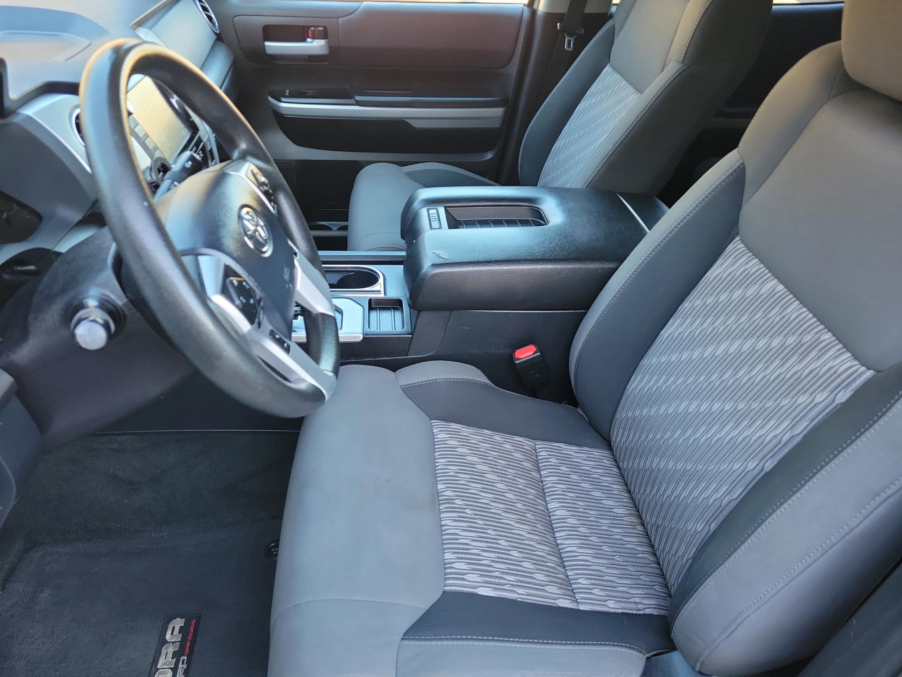 2020 Toyota Tundra 4WD SR5