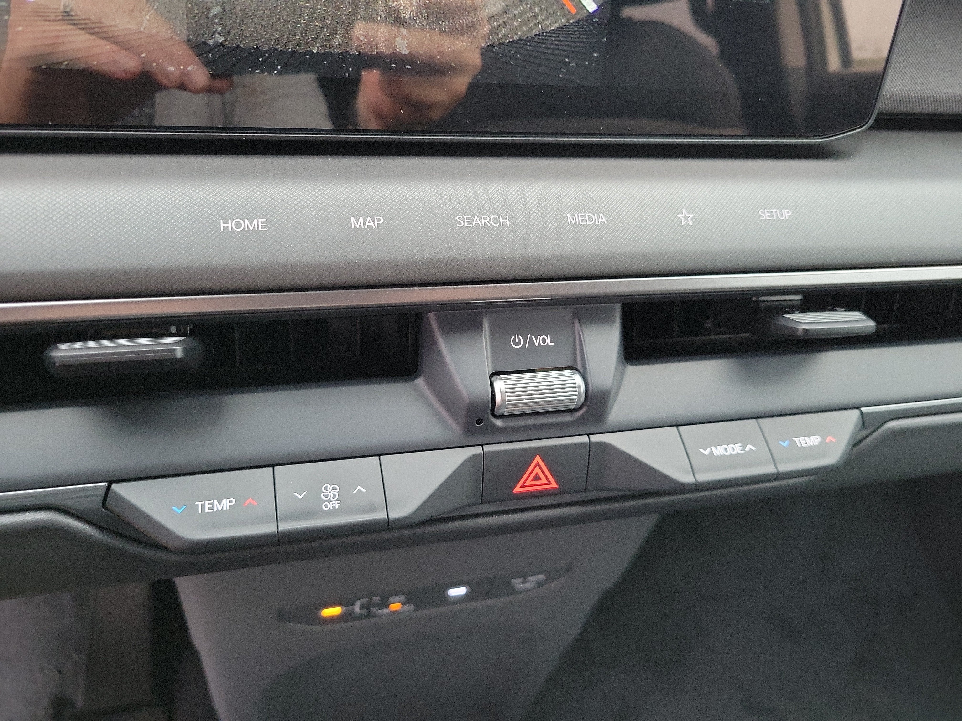 2026 Kia EV9 Light