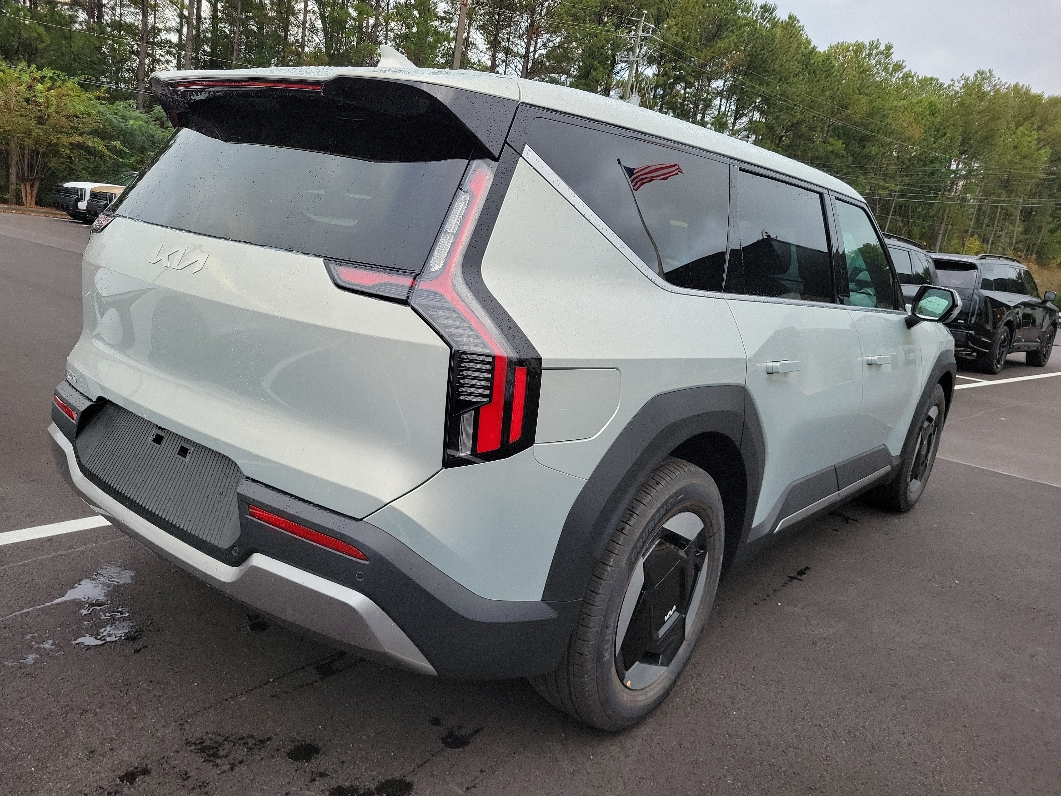 2026 Kia EV9 Light