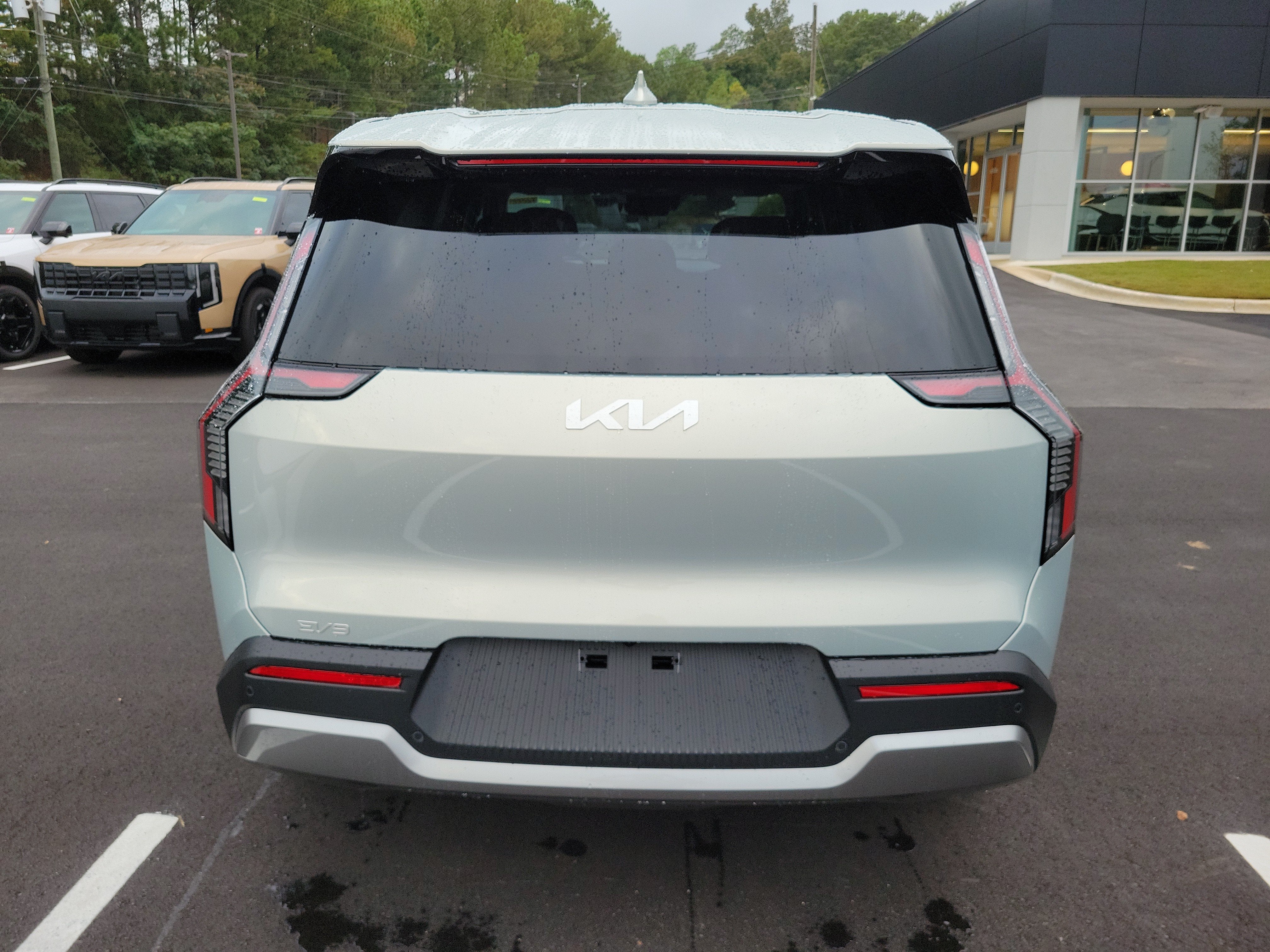 2026 Kia EV9 Light