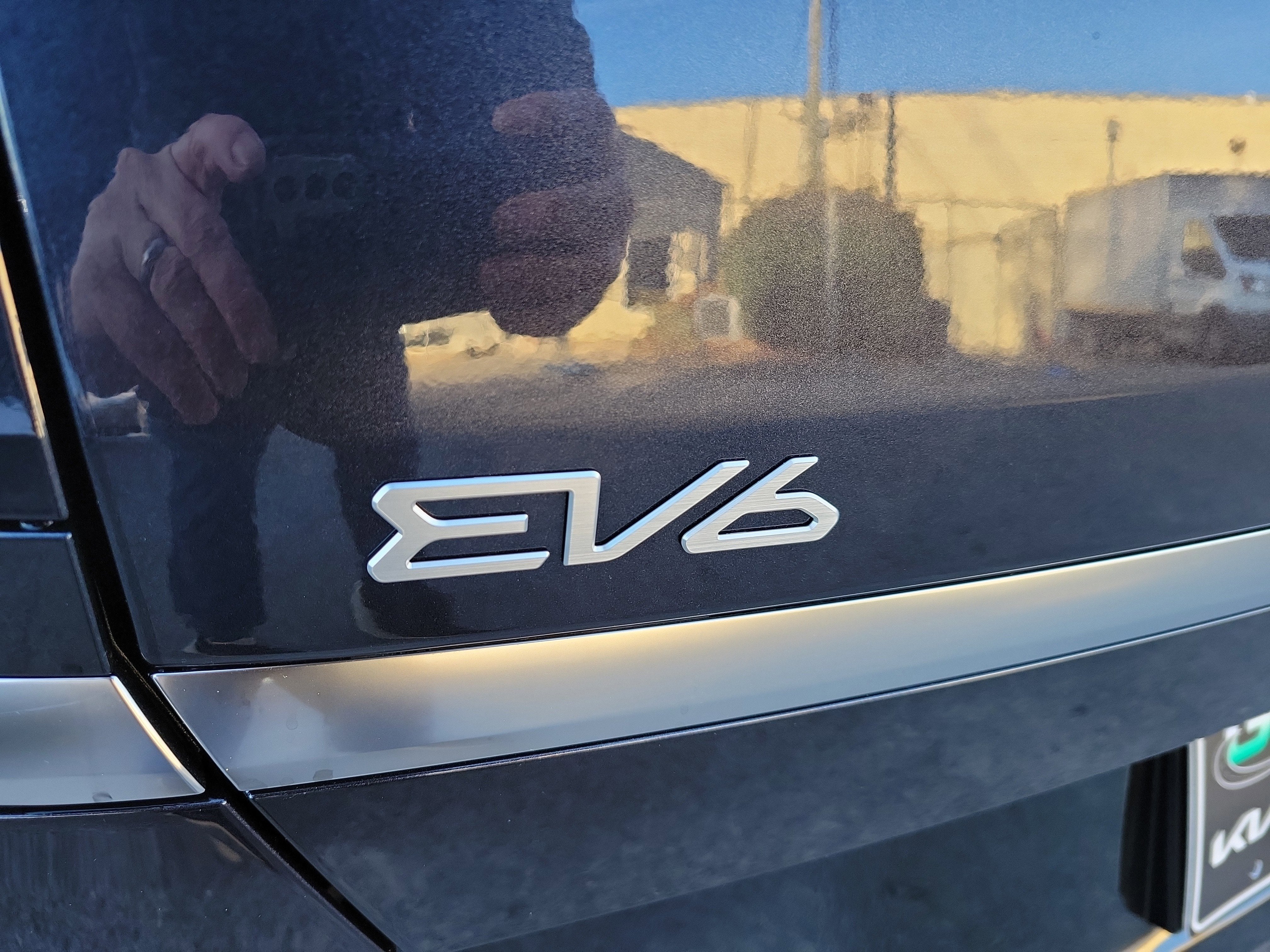 2025 Kia EV6 Wind
