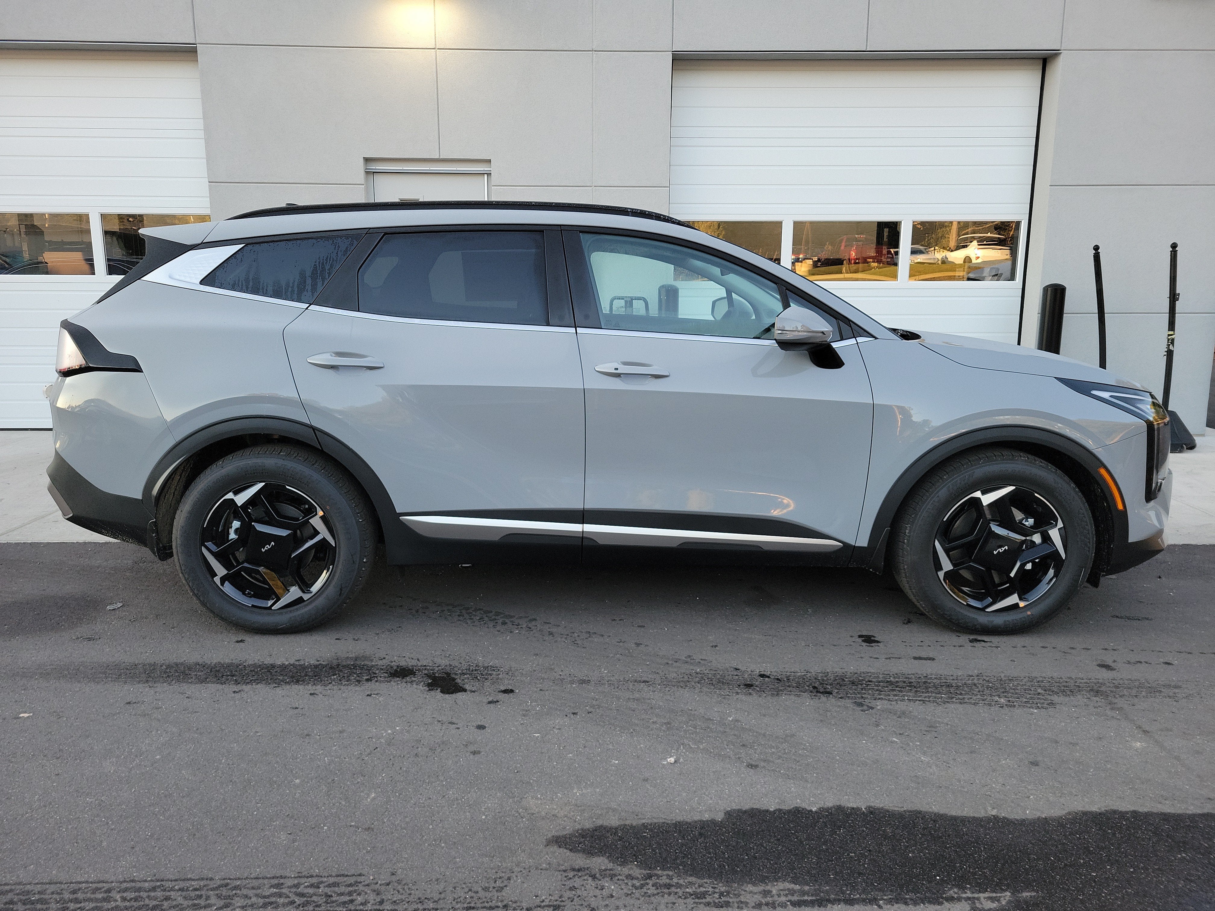 2027 Kia Sportage EX
