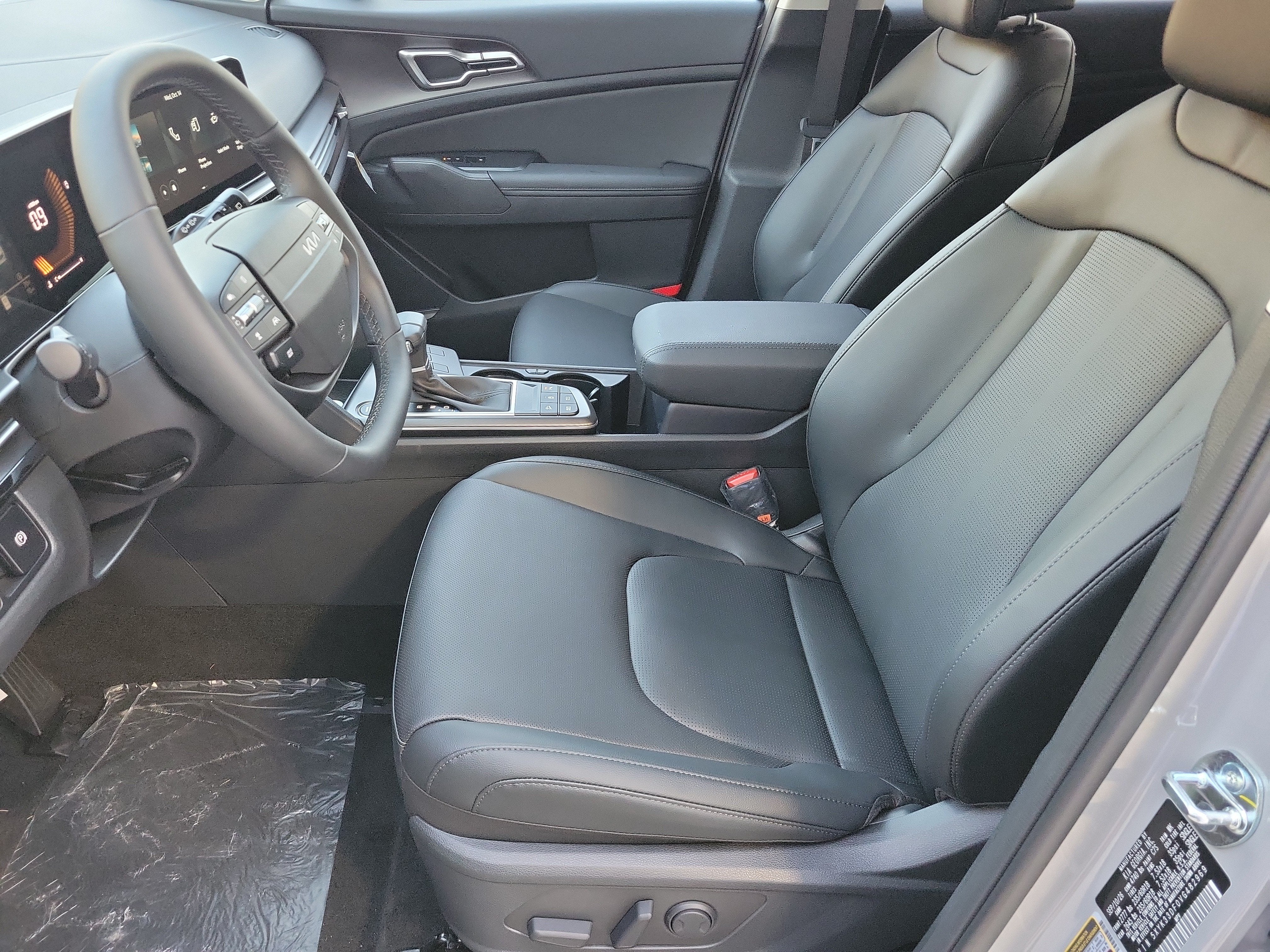 2027 Kia Sportage EX