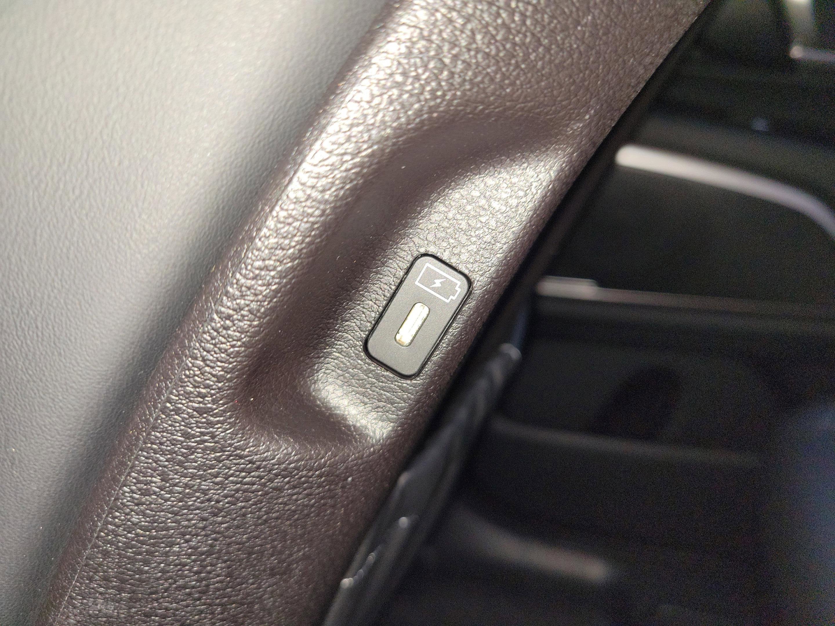 2025 Kia Telluride LX