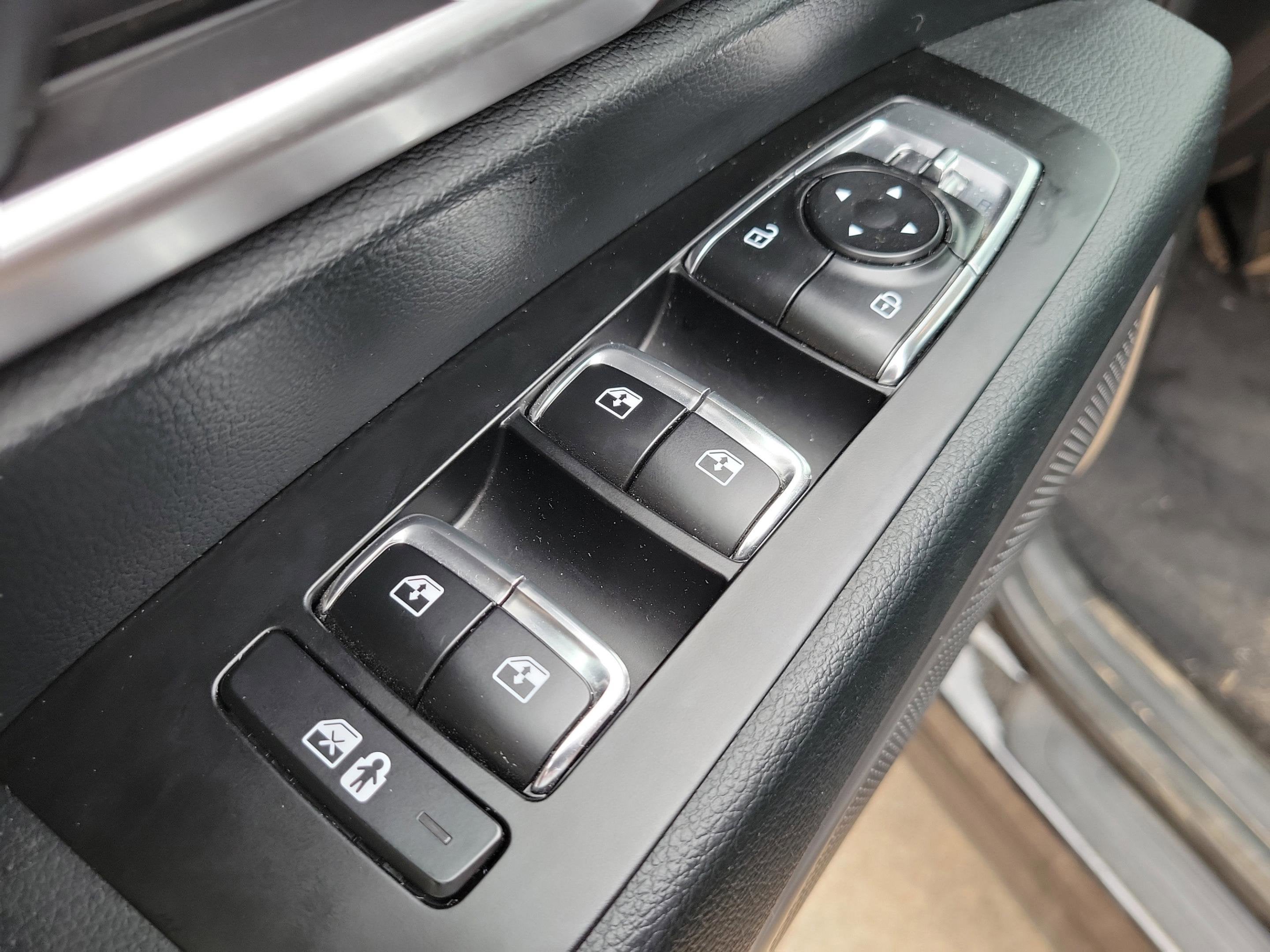 2025 Kia Telluride LX