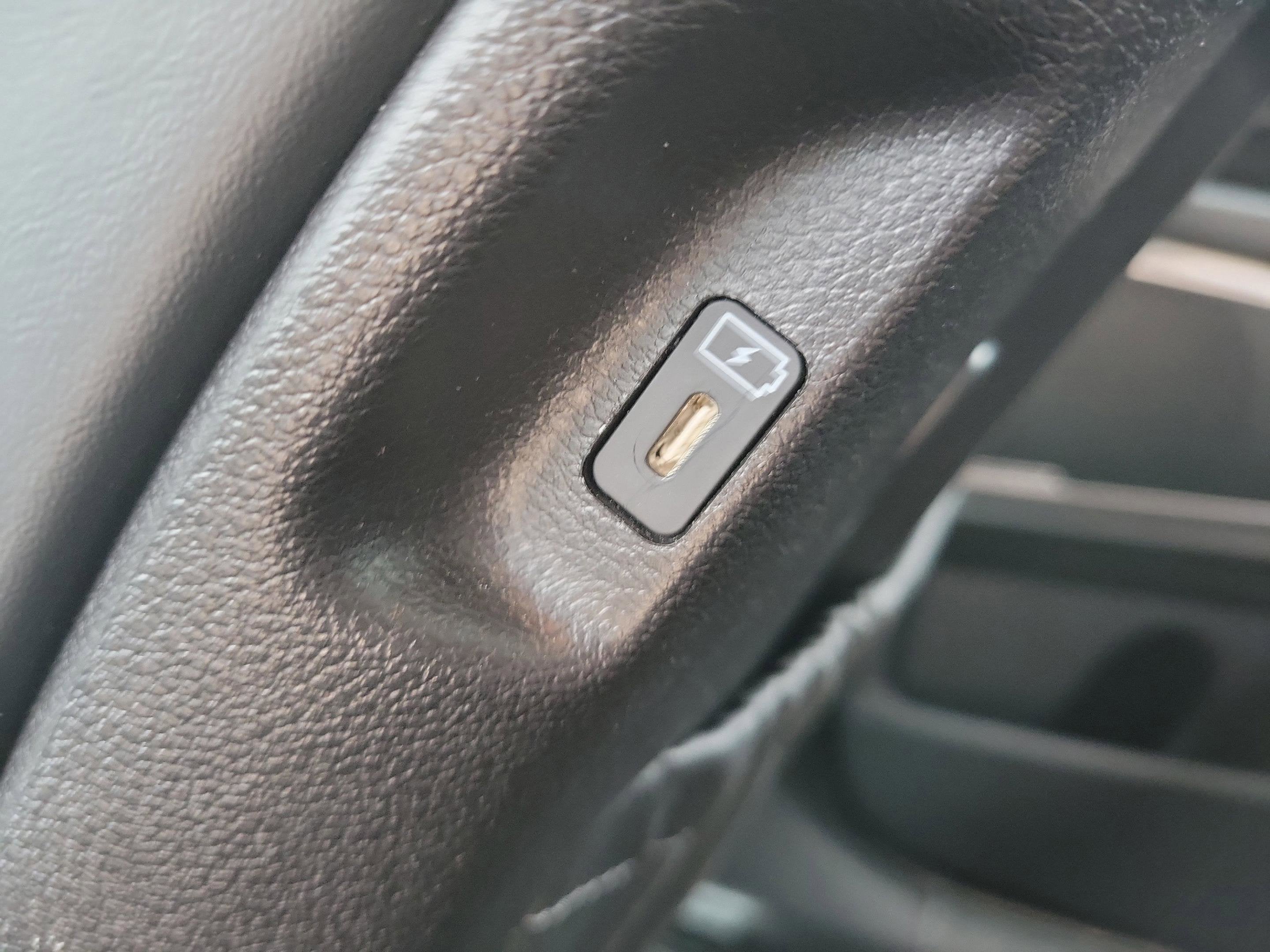 2025 Kia Telluride LX