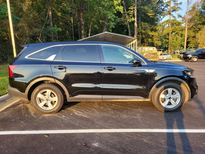 2022 Kia Sorento LX
