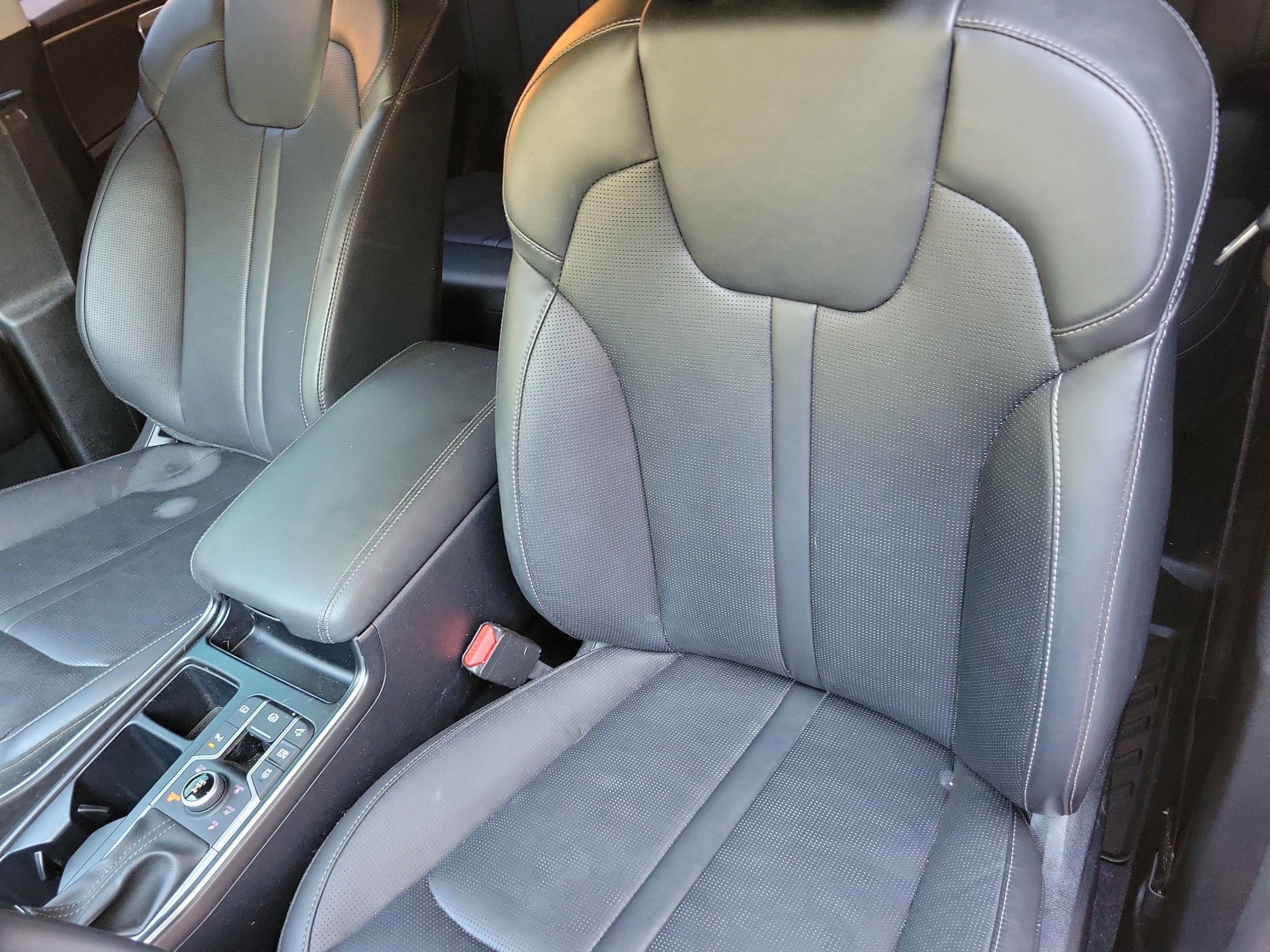 2025 Kia Sorento X-Line EX