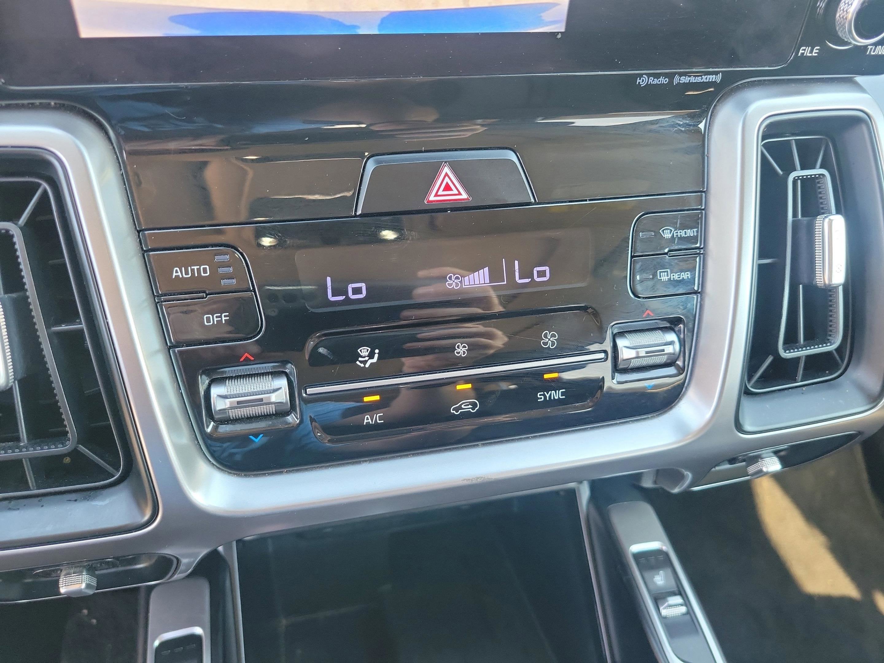 2022 Kia Sorento S