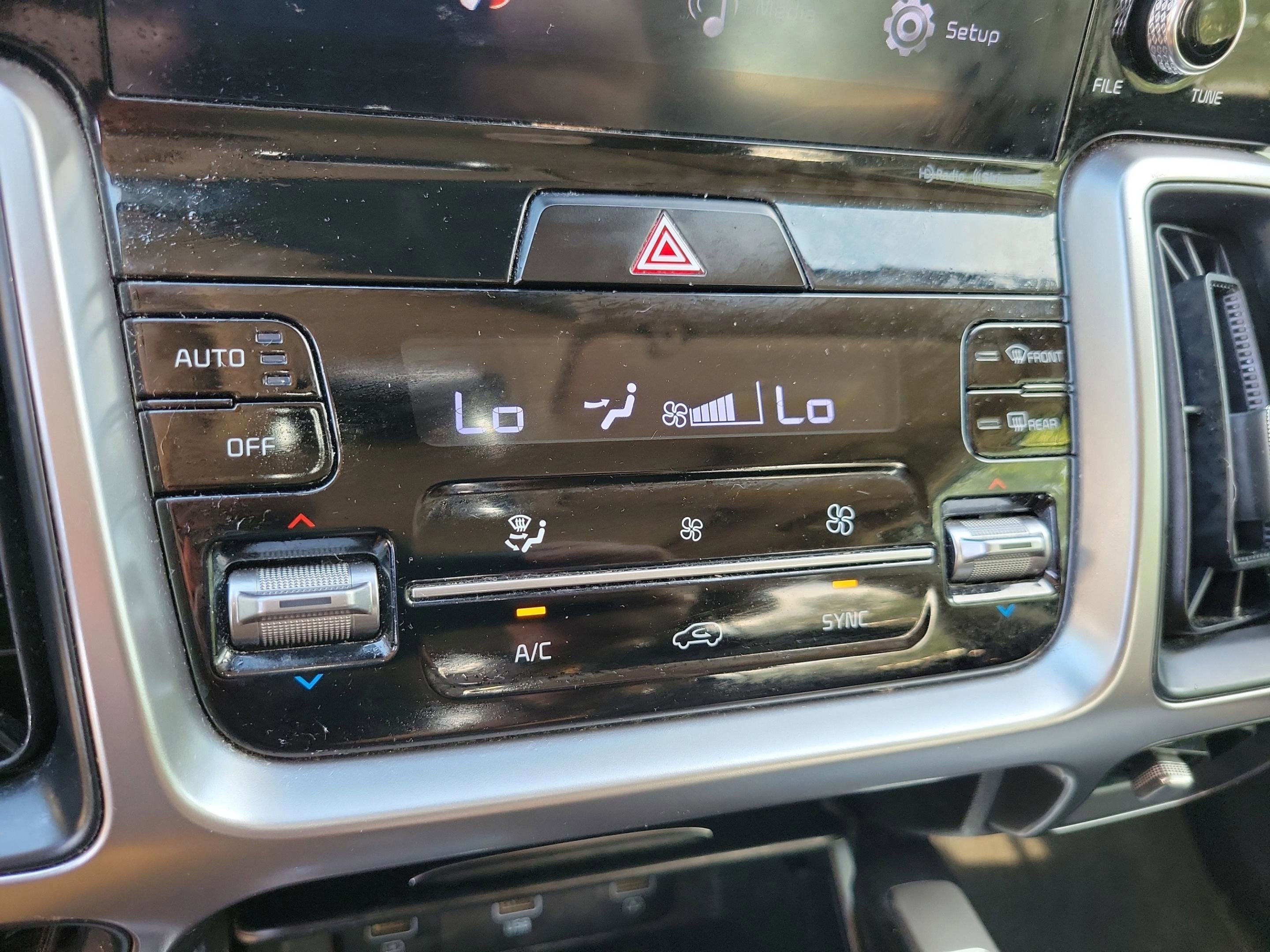 2021 Kia Sorento S