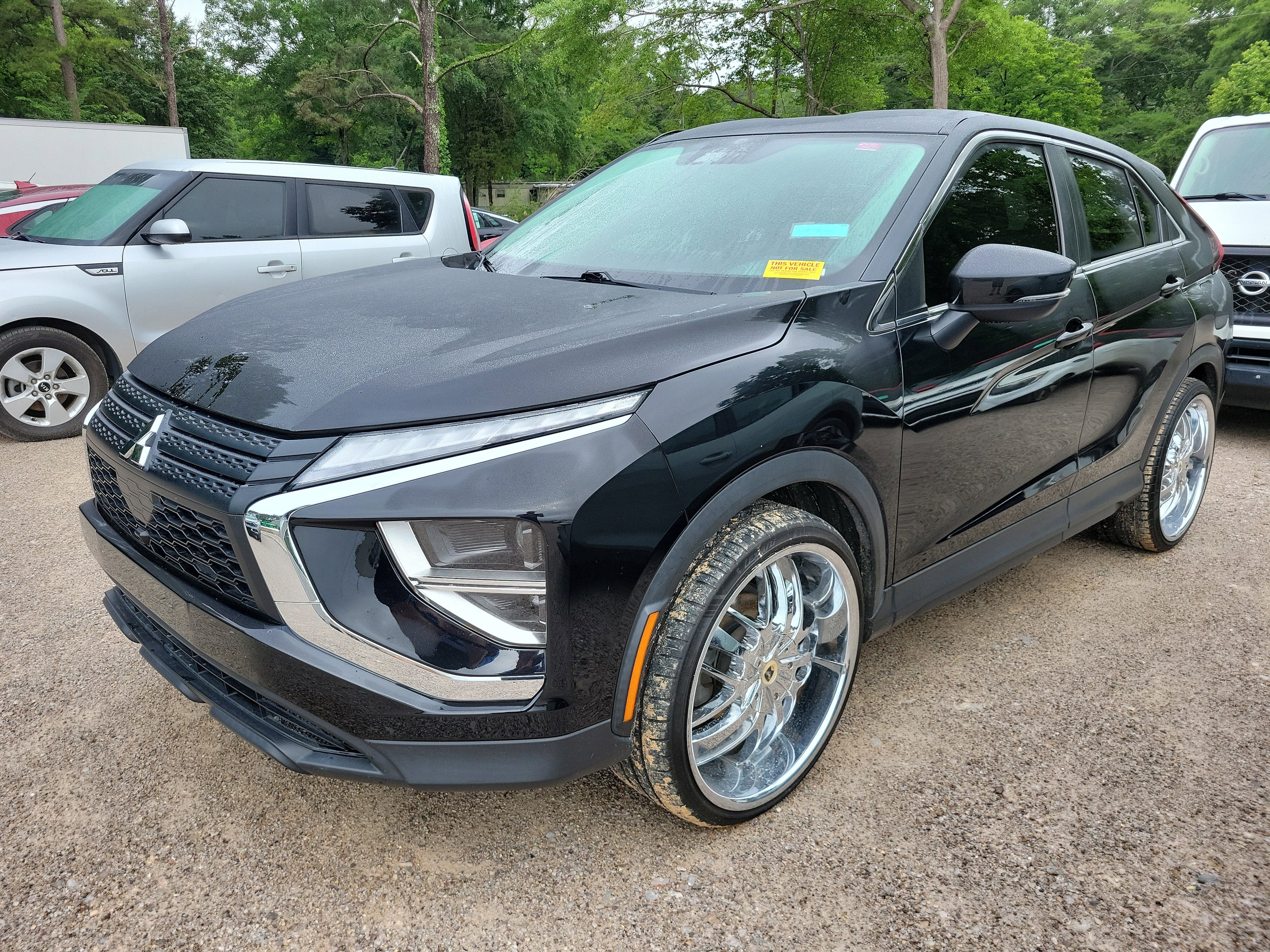 2022 Mitsubishi Eclipse Cross LE