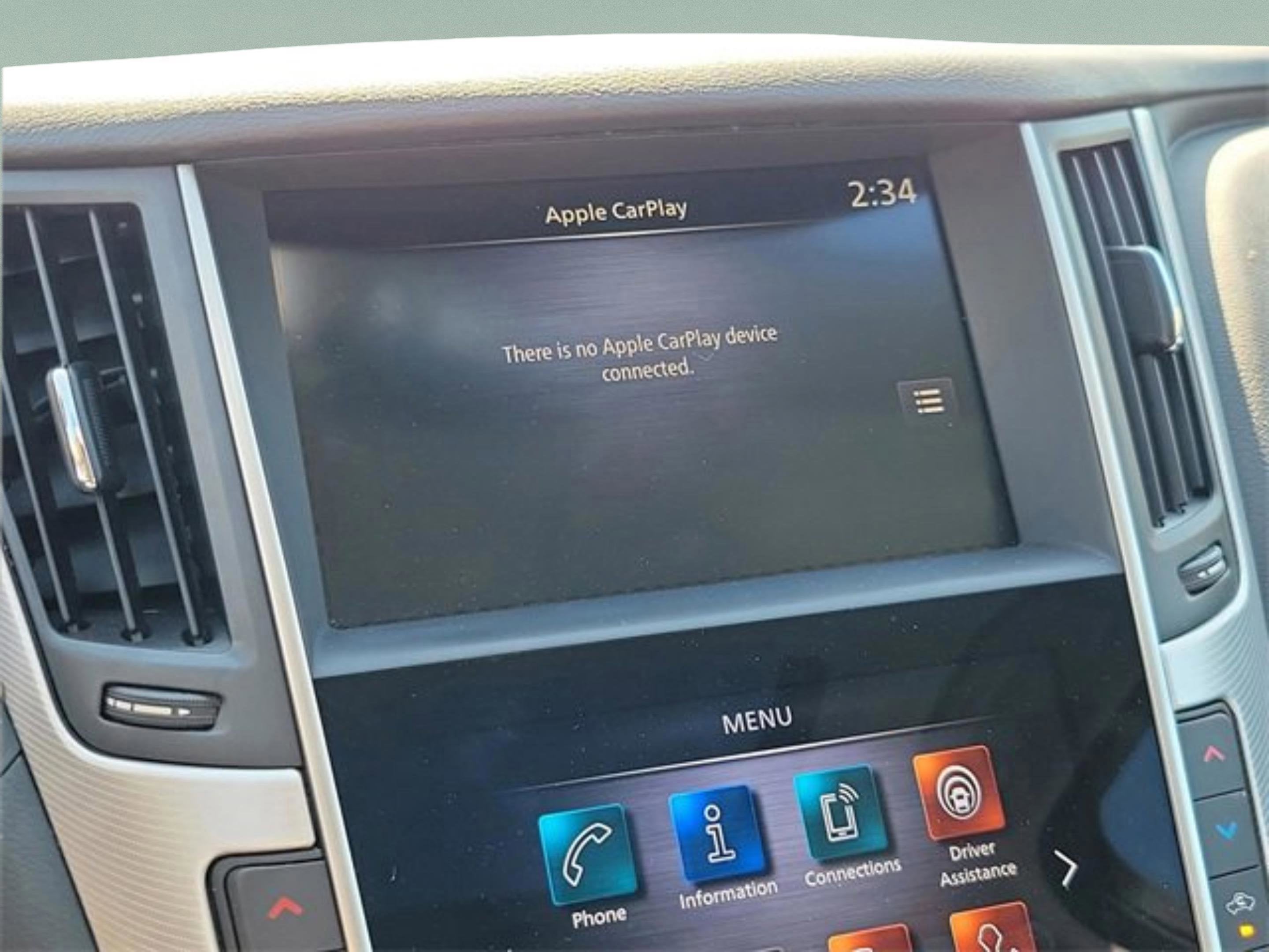 2022 INFINITI Q50 LUXE